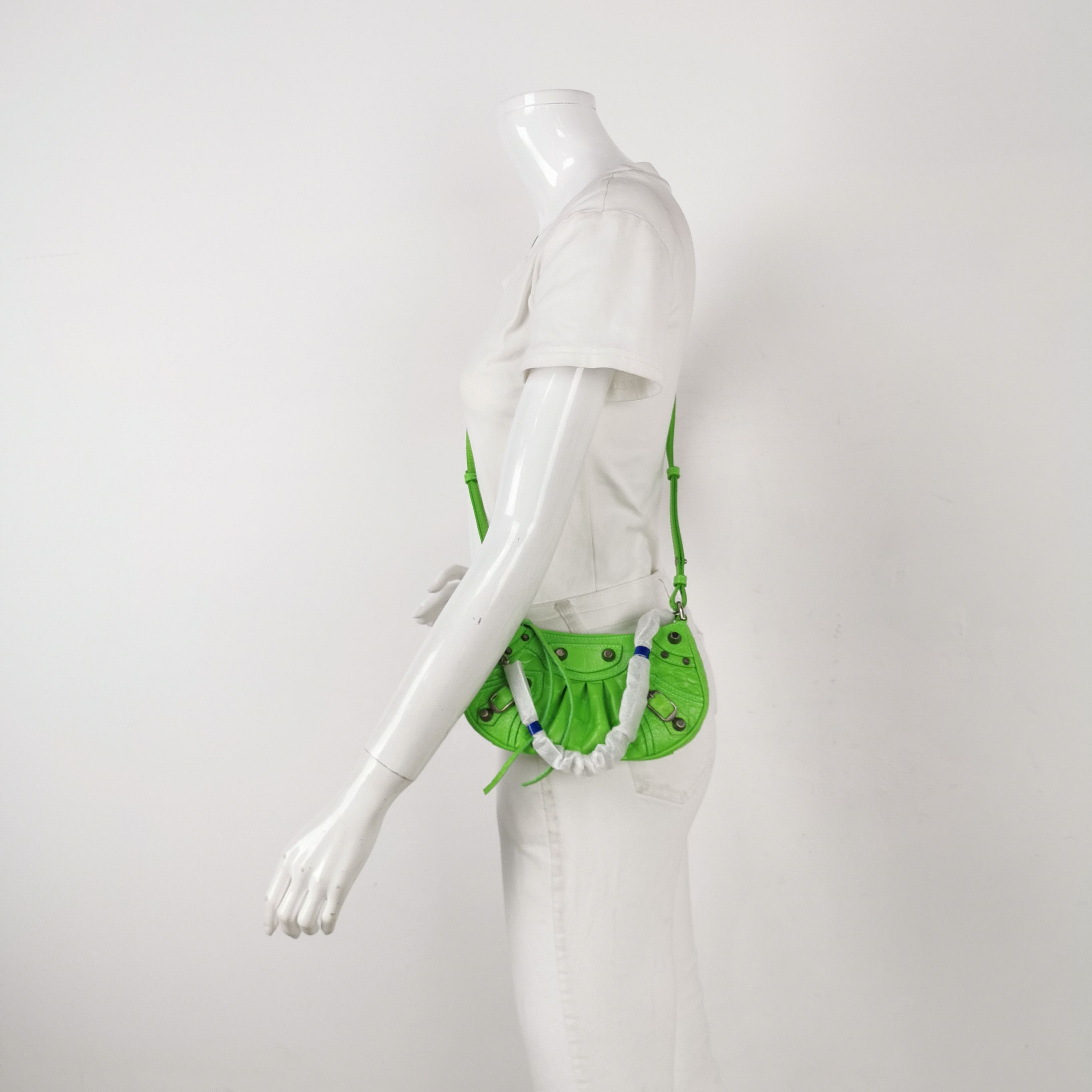 Balenciaga Balenciaga Women os Shoulder Bags Size ONE SIZE - 2 Thumbnail