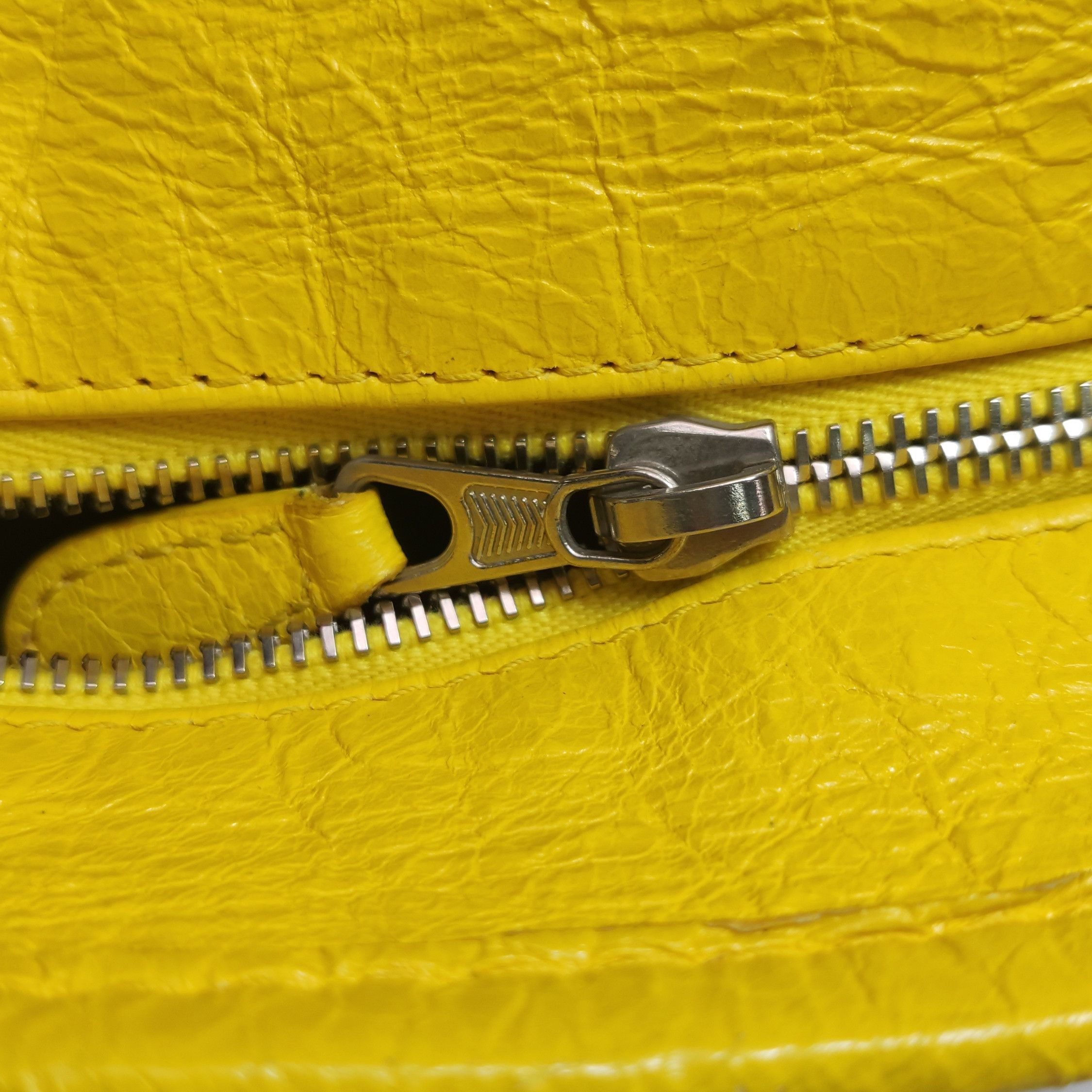 Balenciaga Balenciaga Women os Shoulder Bags Size ONE SIZE - 11 Thumbnail