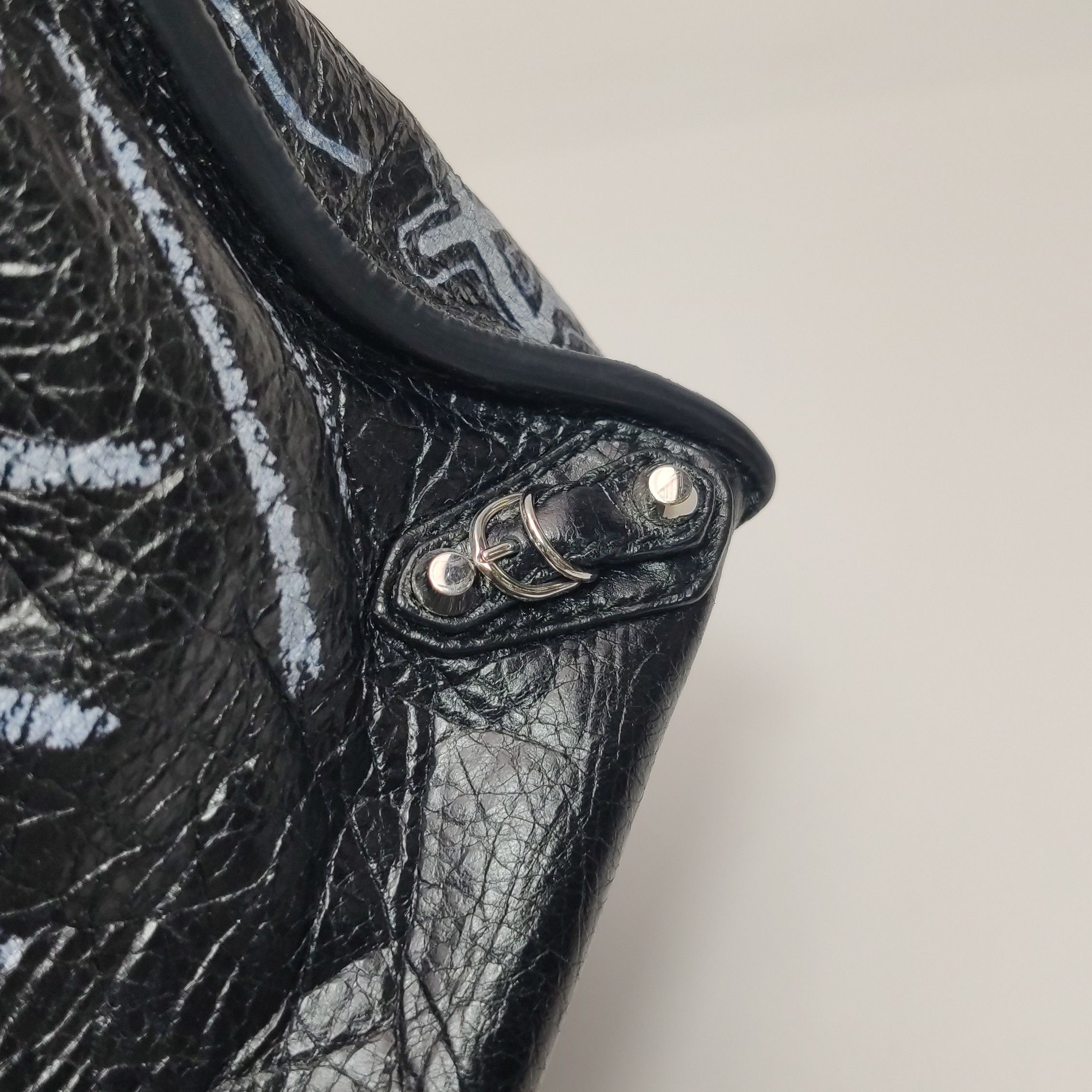 Balenciaga Balenciaga Women os Shoulder Bags Size ONE SIZE - 13 Thumbnail