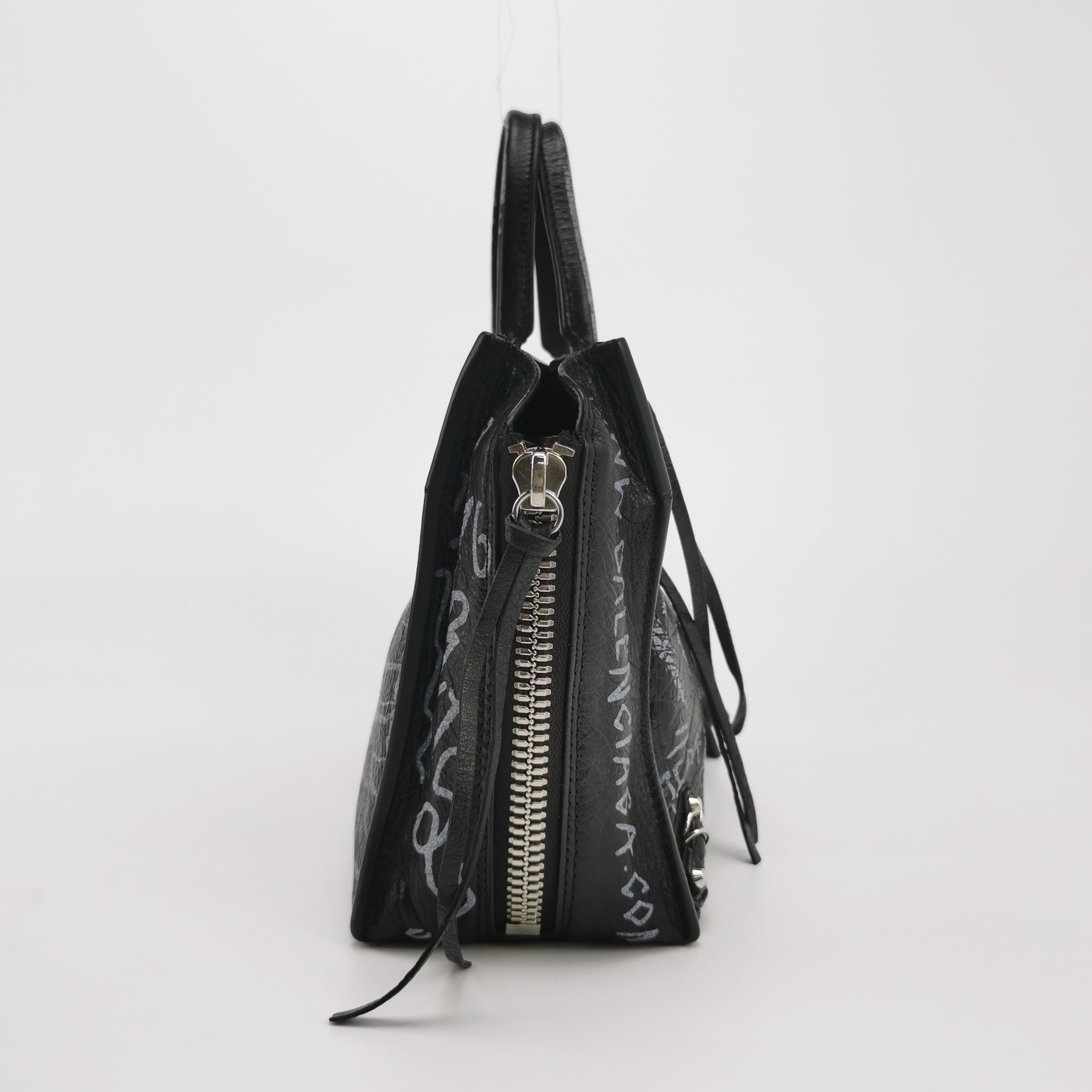 Balenciaga Balenciaga Women os Shoulder Bags Size ONE SIZE - 4 Thumbnail