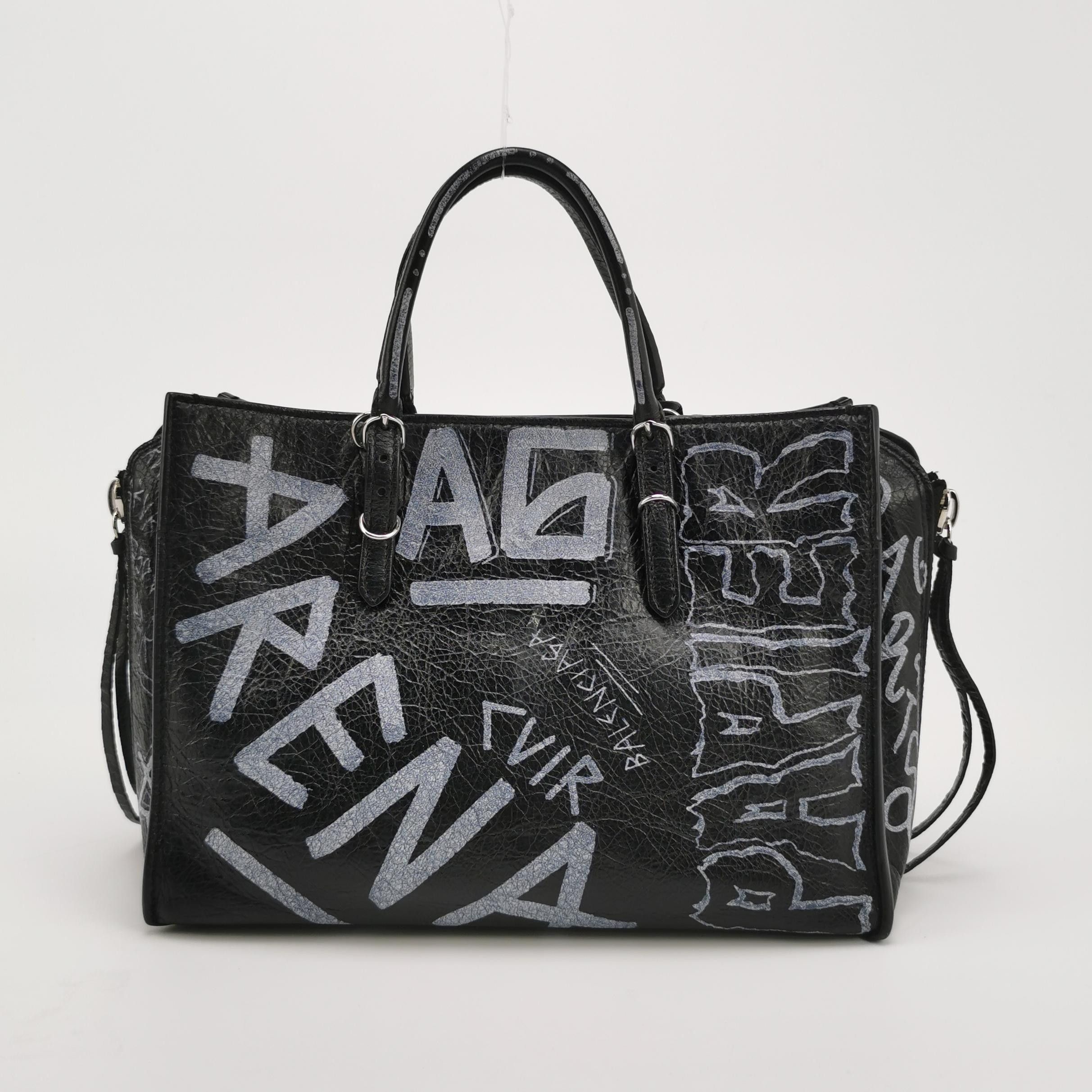 Balenciaga Balenciaga Women os Shoulder Bags Size ONE SIZE - 5 Thumbnail