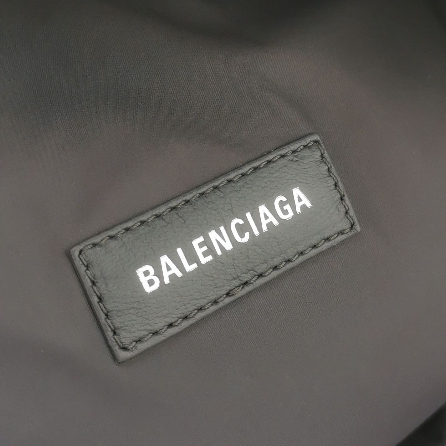 Balenciaga Balenciaga Women os Backpacks Size ONE SIZE - 8 Thumbnail
