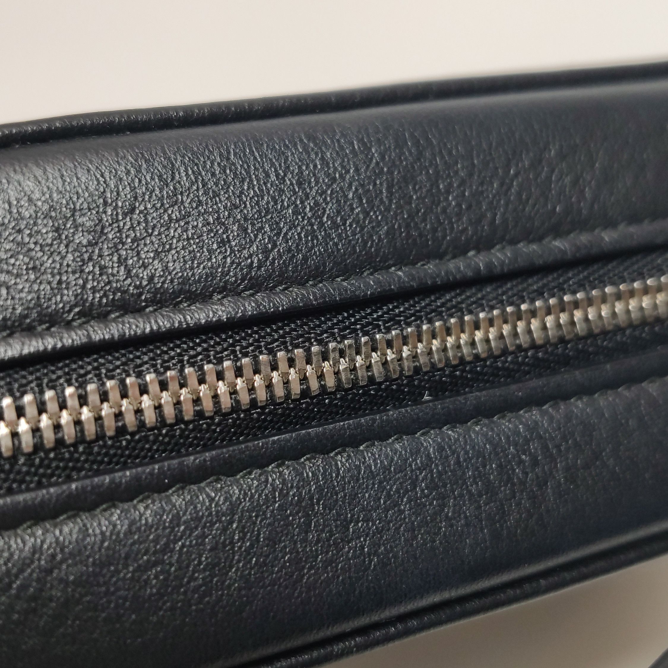 Balenciaga Balenciaga Women os Shoulder Bags Size ONE SIZE - 16 Thumbnail