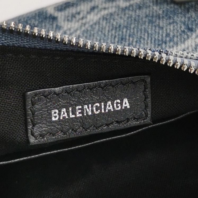 Balenciaga Balenciaga Women os Shoulder Bags Size ONE SIZE - 8 Thumbnail