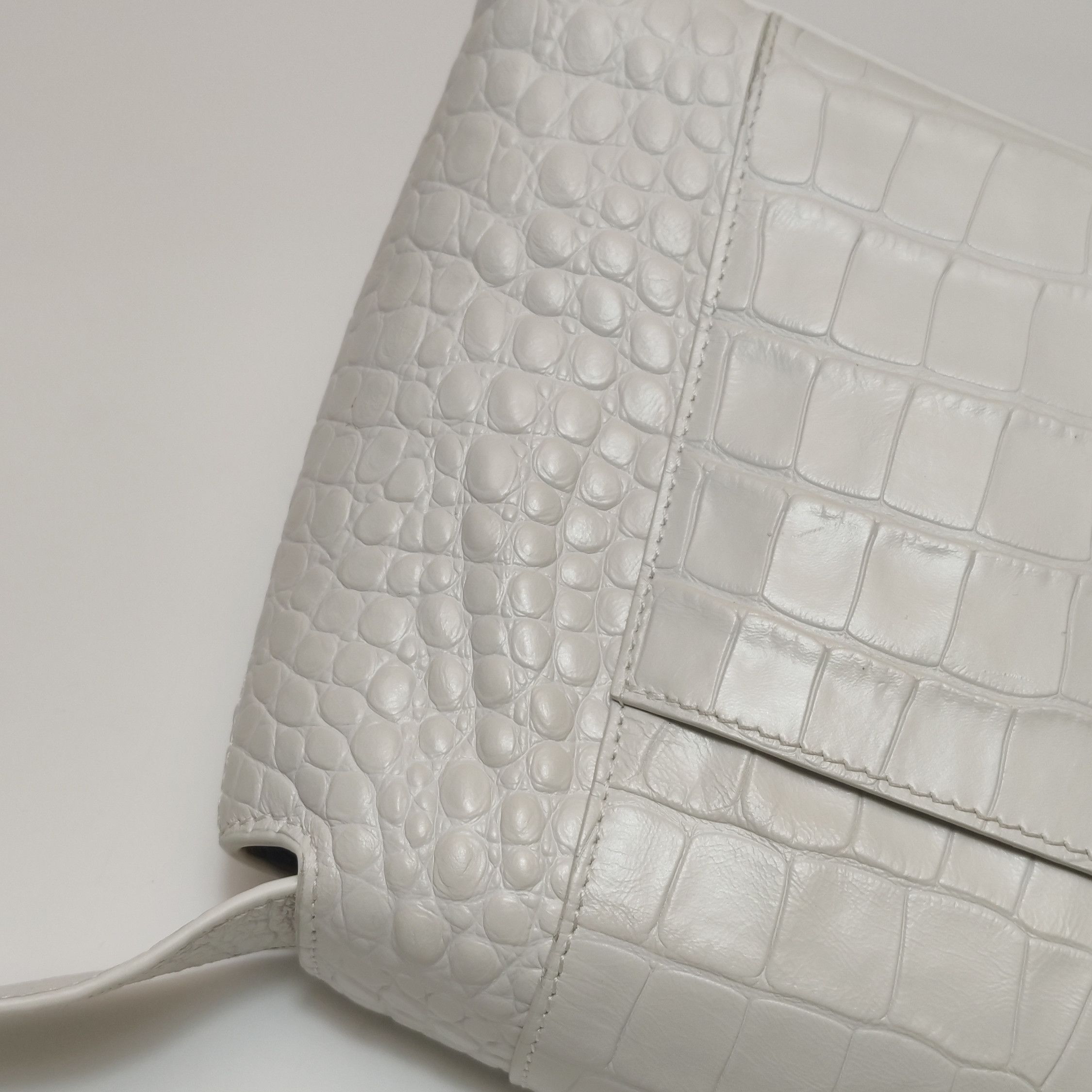 Balenciaga Balenciaga Women os Shoulder Bags Size ONE SIZE - 22 Thumbnail