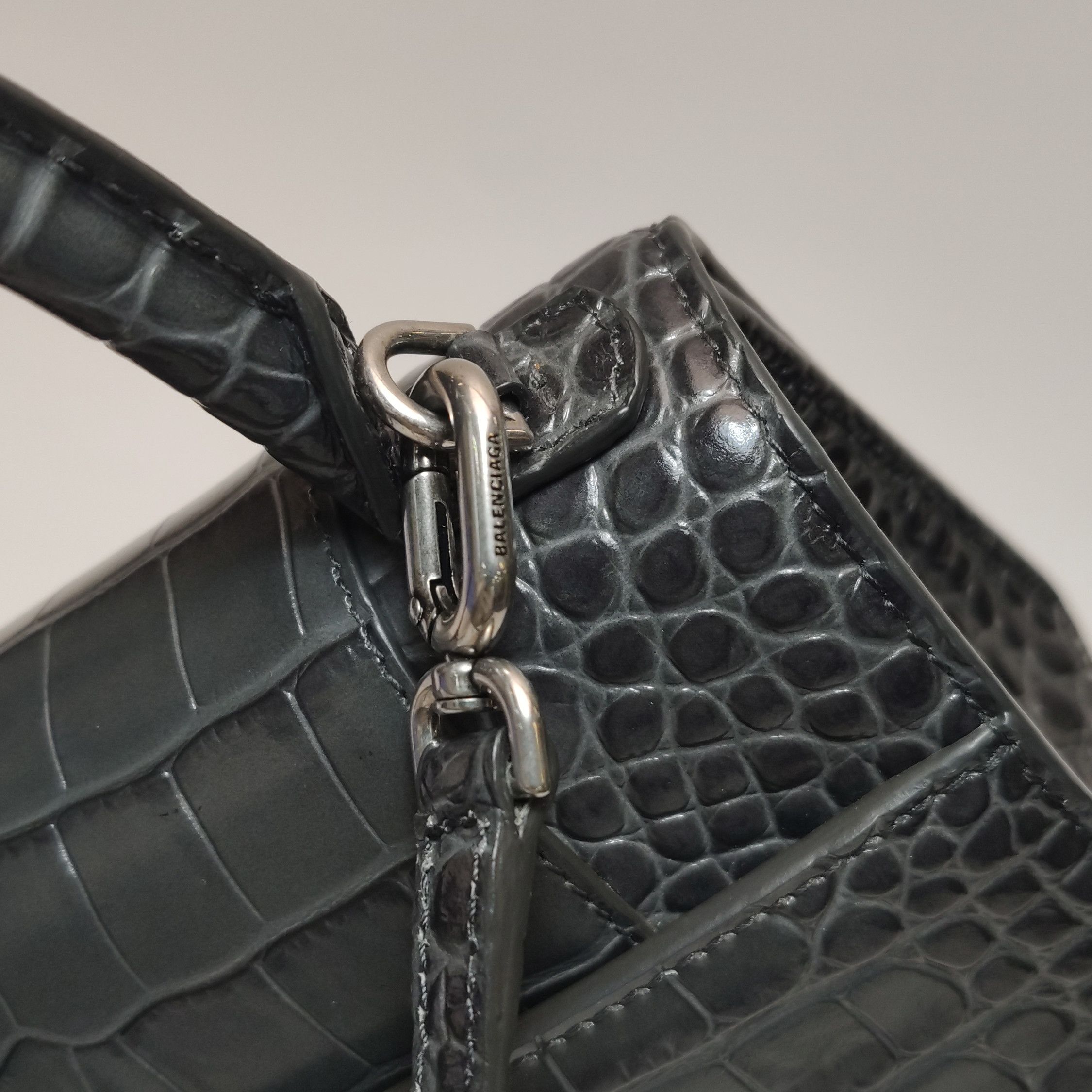 Balenciaga Balenciaga Women os Shoulder Bags Size ONE SIZE - 14 Thumbnail