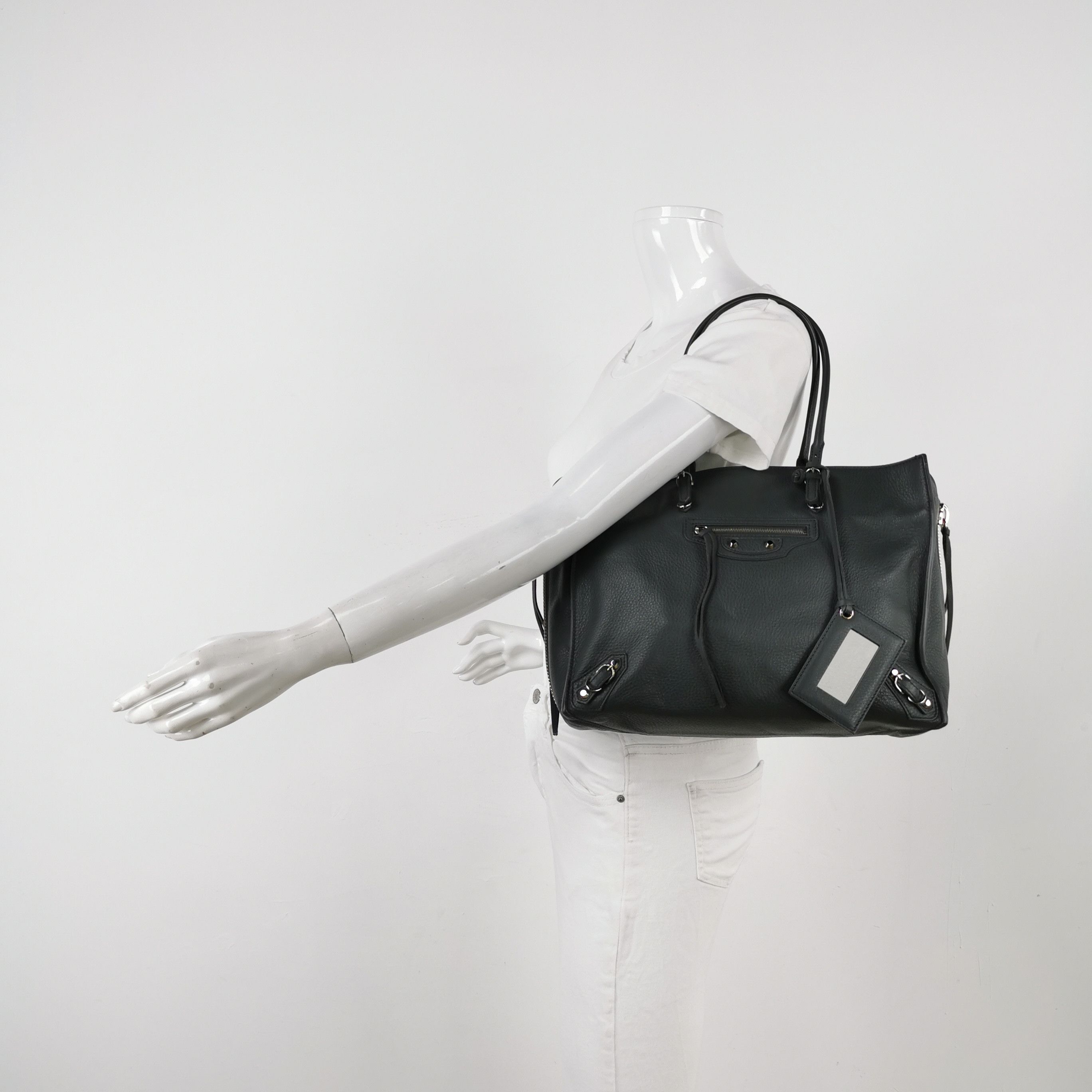 Balenciaga Balenciaga Women os Shoulder Bags Size ONE SIZE - 2 Thumbnail