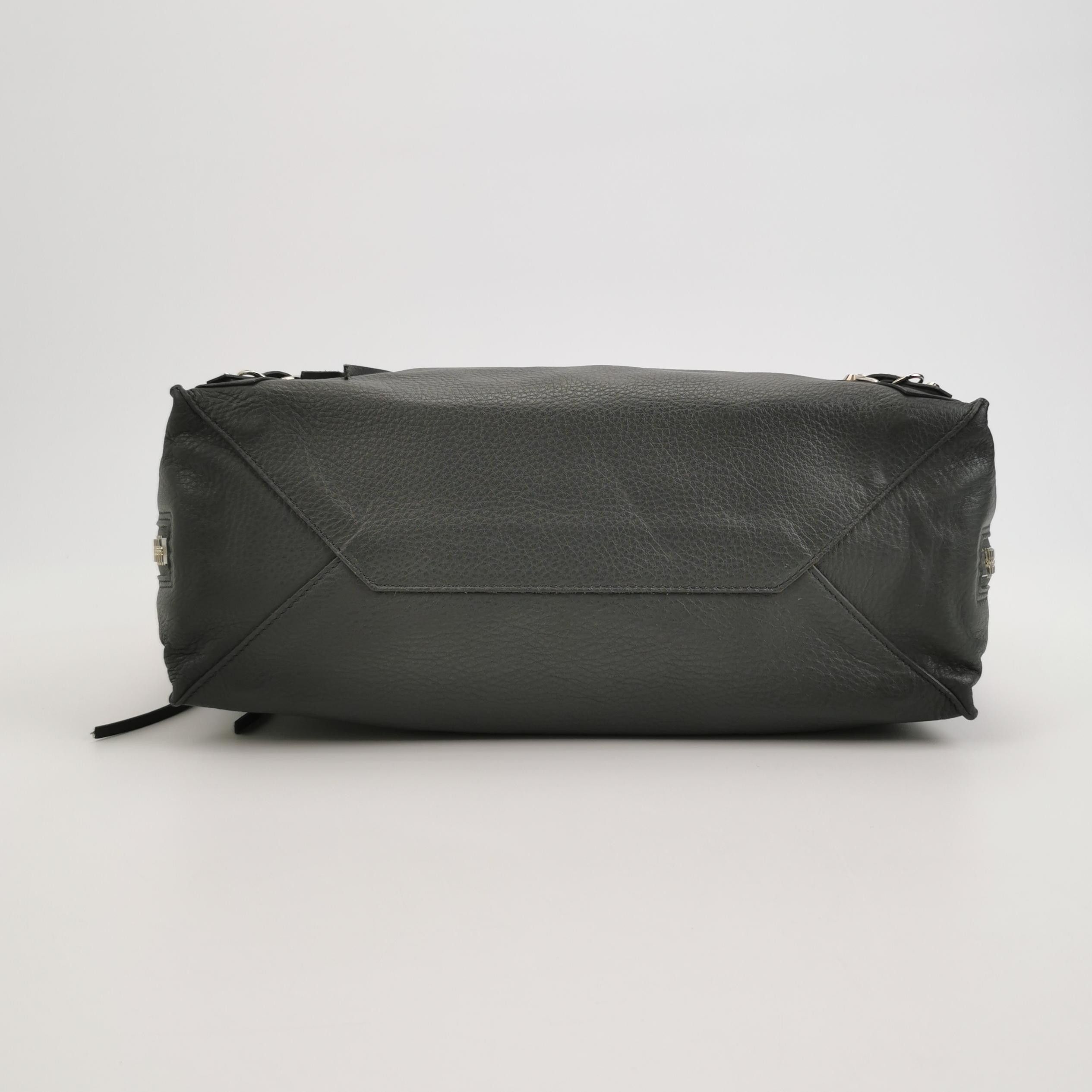 Balenciaga Balenciaga Women os Shoulder Bags Size ONE SIZE - 6 Thumbnail