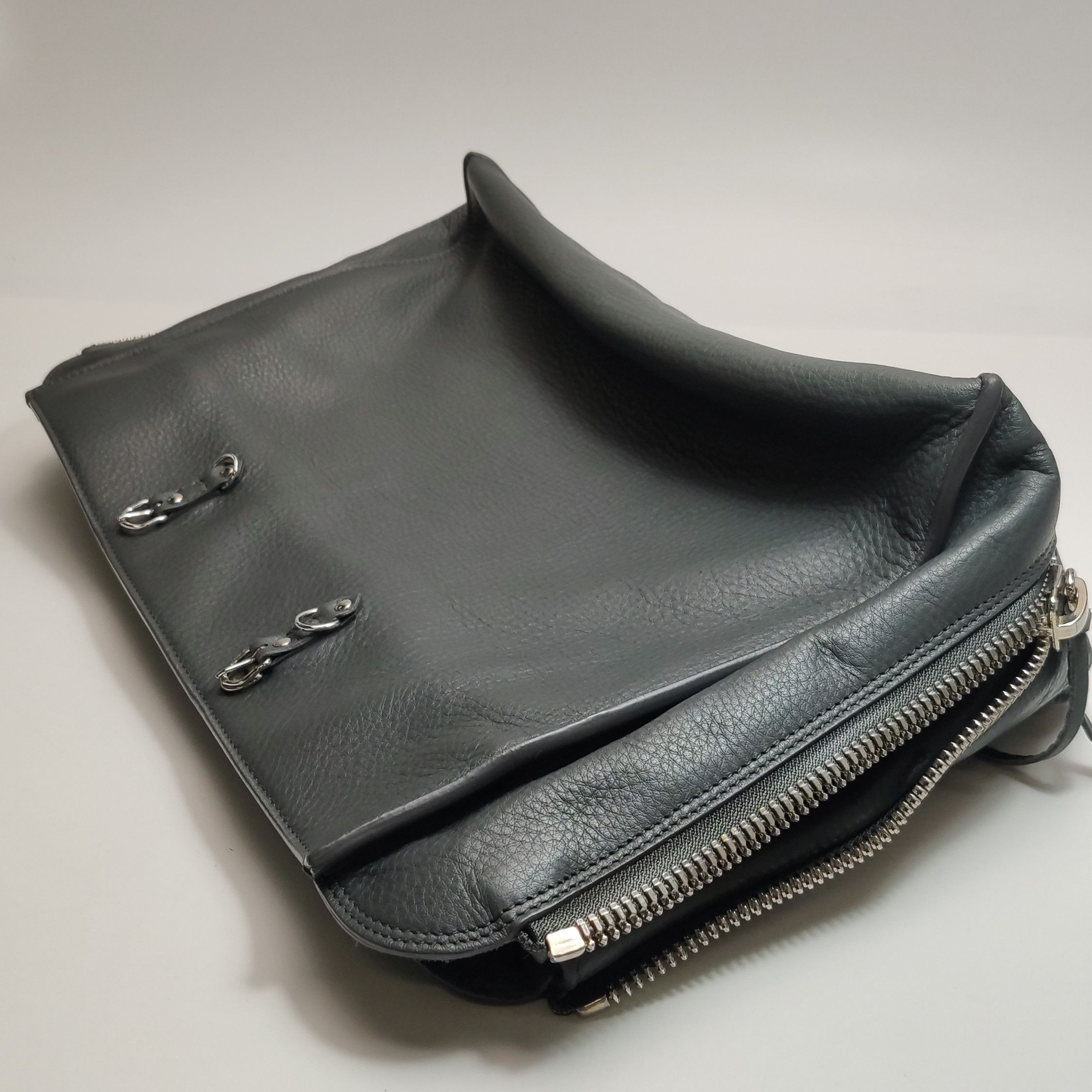 Balenciaga Balenciaga Women os Shoulder Bags Size ONE SIZE - 14 Thumbnail