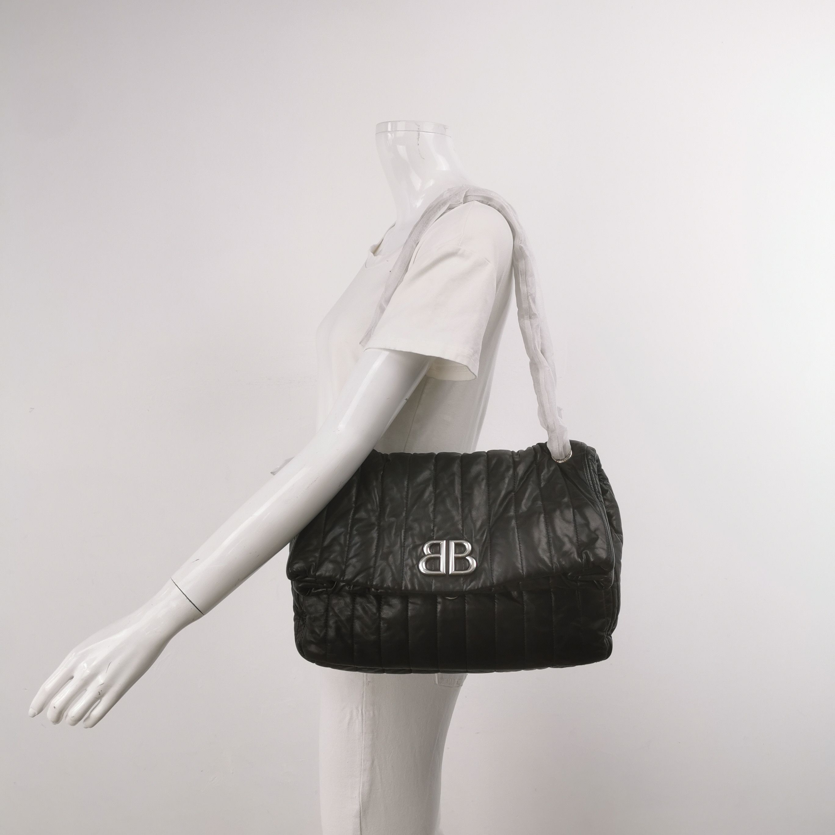 Balenciaga Balenciaga Women os Shoulder Bags Size ONE SIZE - 2 Thumbnail
