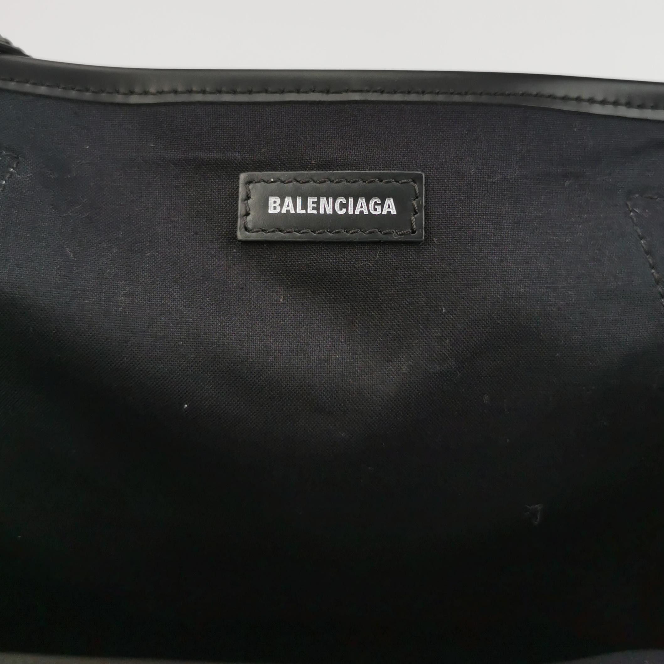 Balenciaga Balenciaga Women os Shoulder Bags Size ONE SIZE - 9 Thumbnail