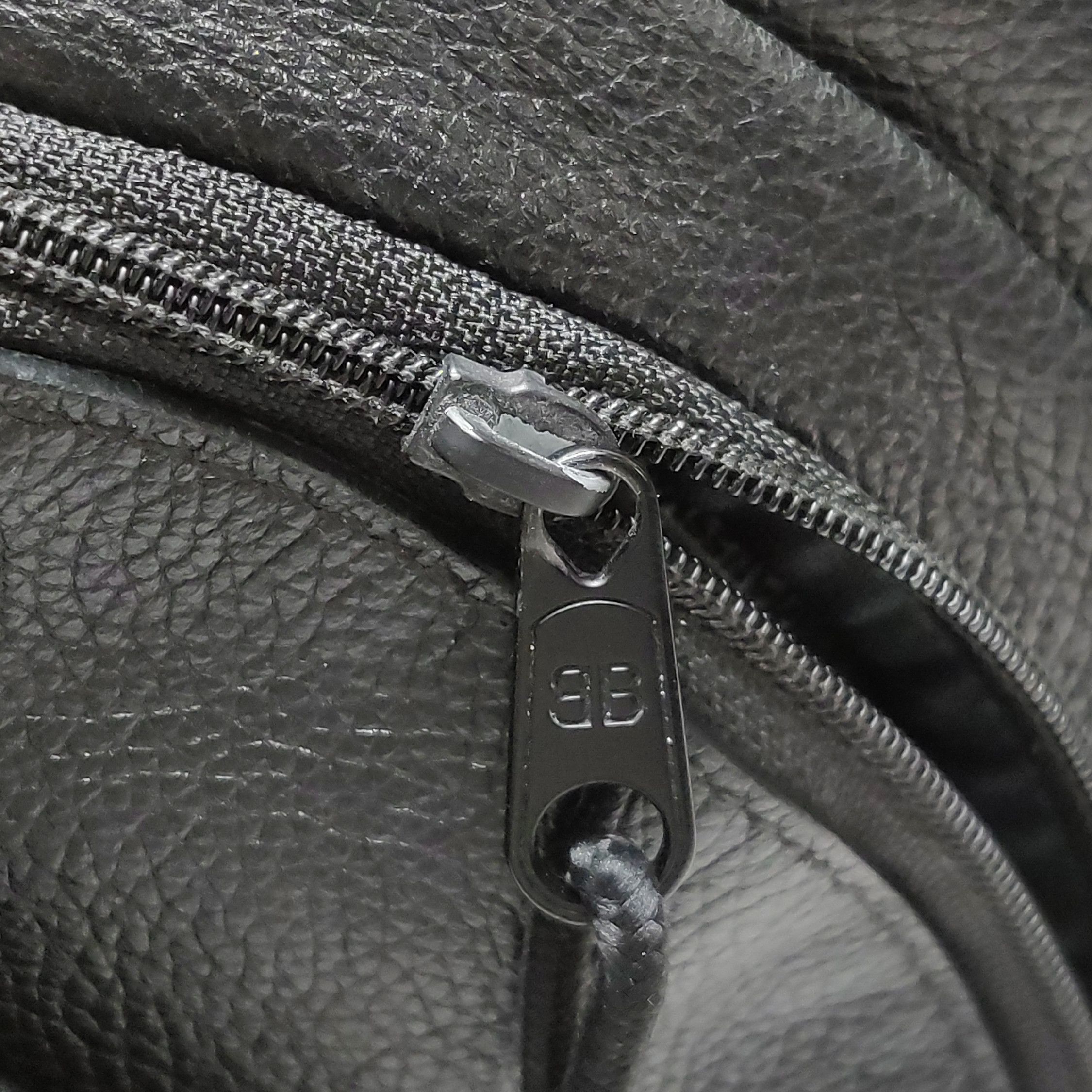 Balenciaga Balenciaga Women os Crossbody Bags Size ONE SIZE - 10 Thumbnail