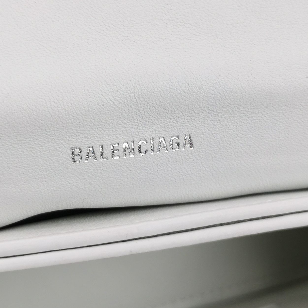 Balenciaga Balenciaga Women os Shoulder Bags Size ONE SIZE - 8 Thumbnail
