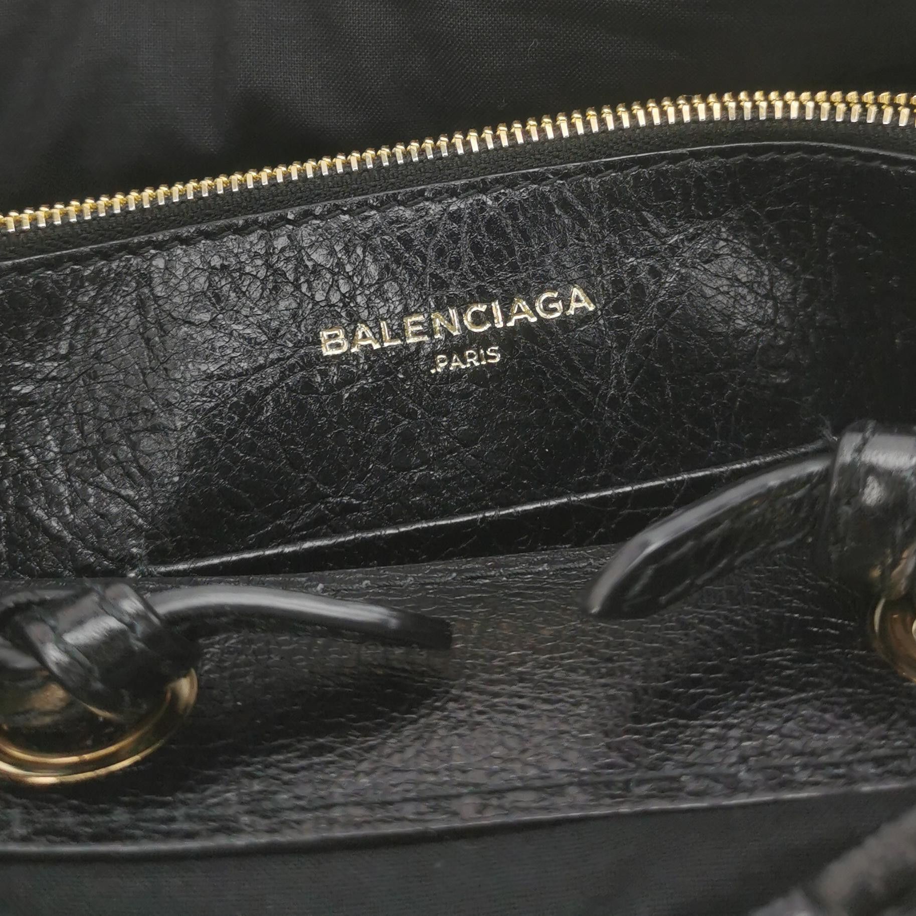 Balenciaga Balenciaga Women os Crossbody Bags Size ONE SIZE - 8 Thumbnail