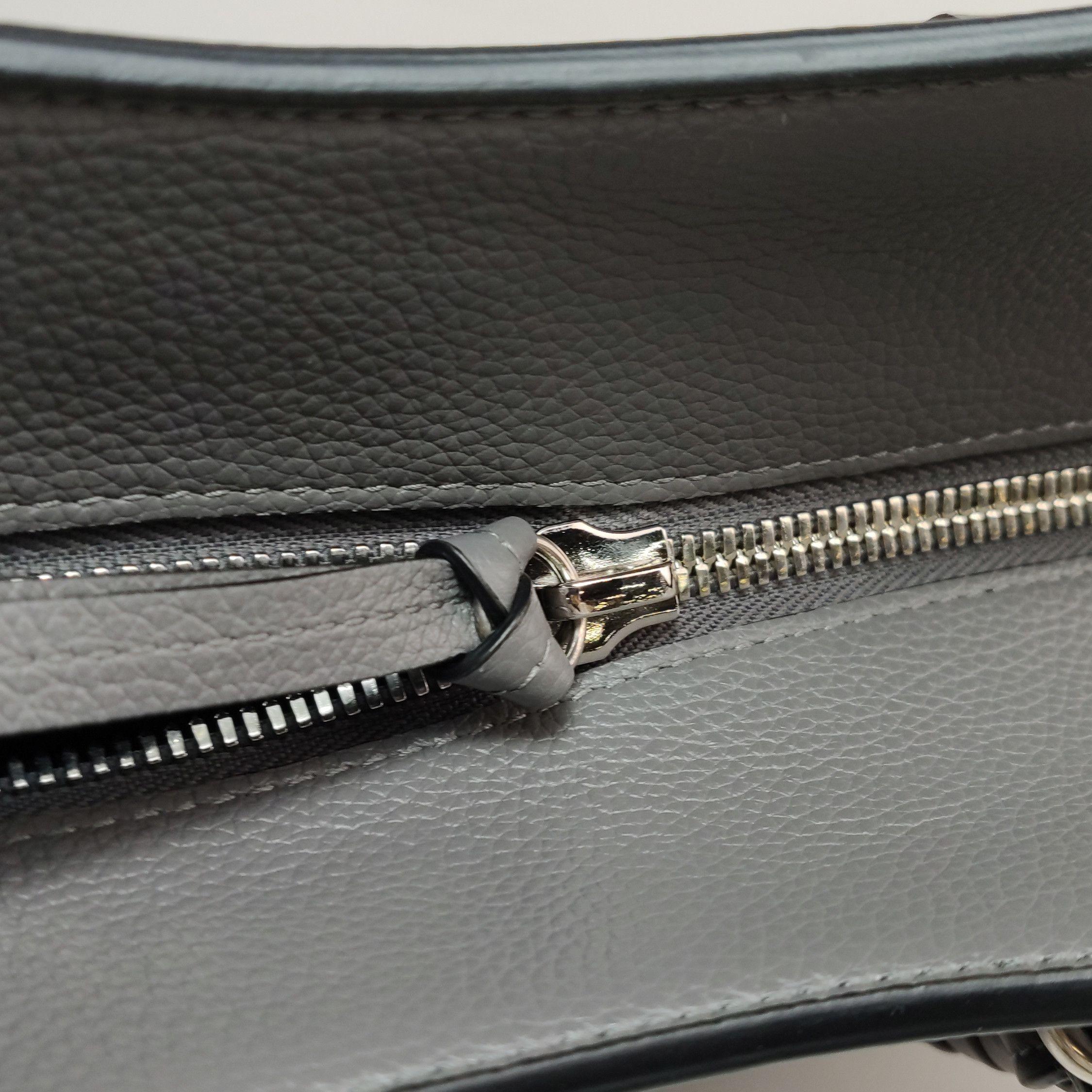 Balenciaga Balenciaga Women os Shoulder Bags Size ONE SIZE - 14 Thumbnail