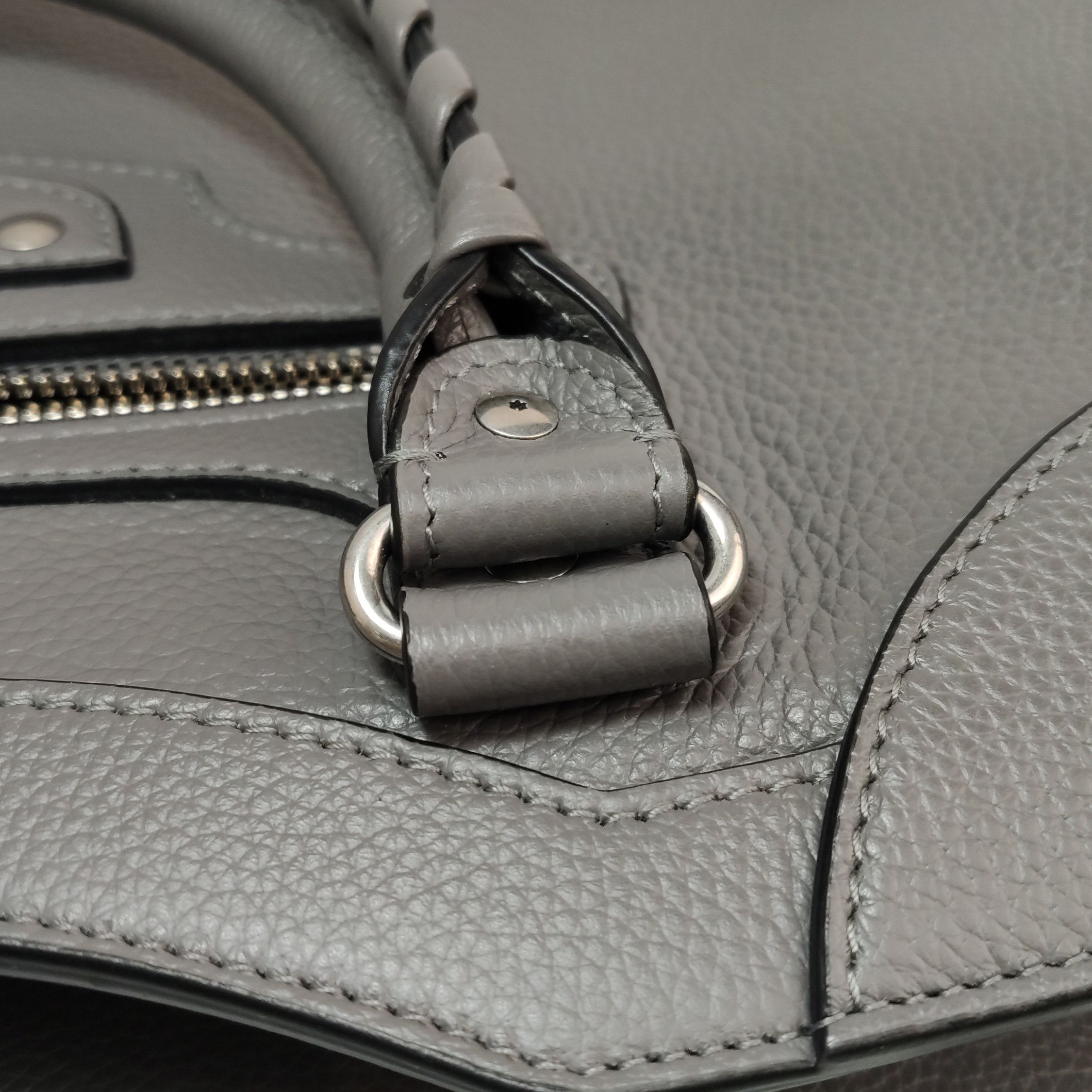 Balenciaga Balenciaga Women os Shoulder Bags Size ONE SIZE - 15 Thumbnail