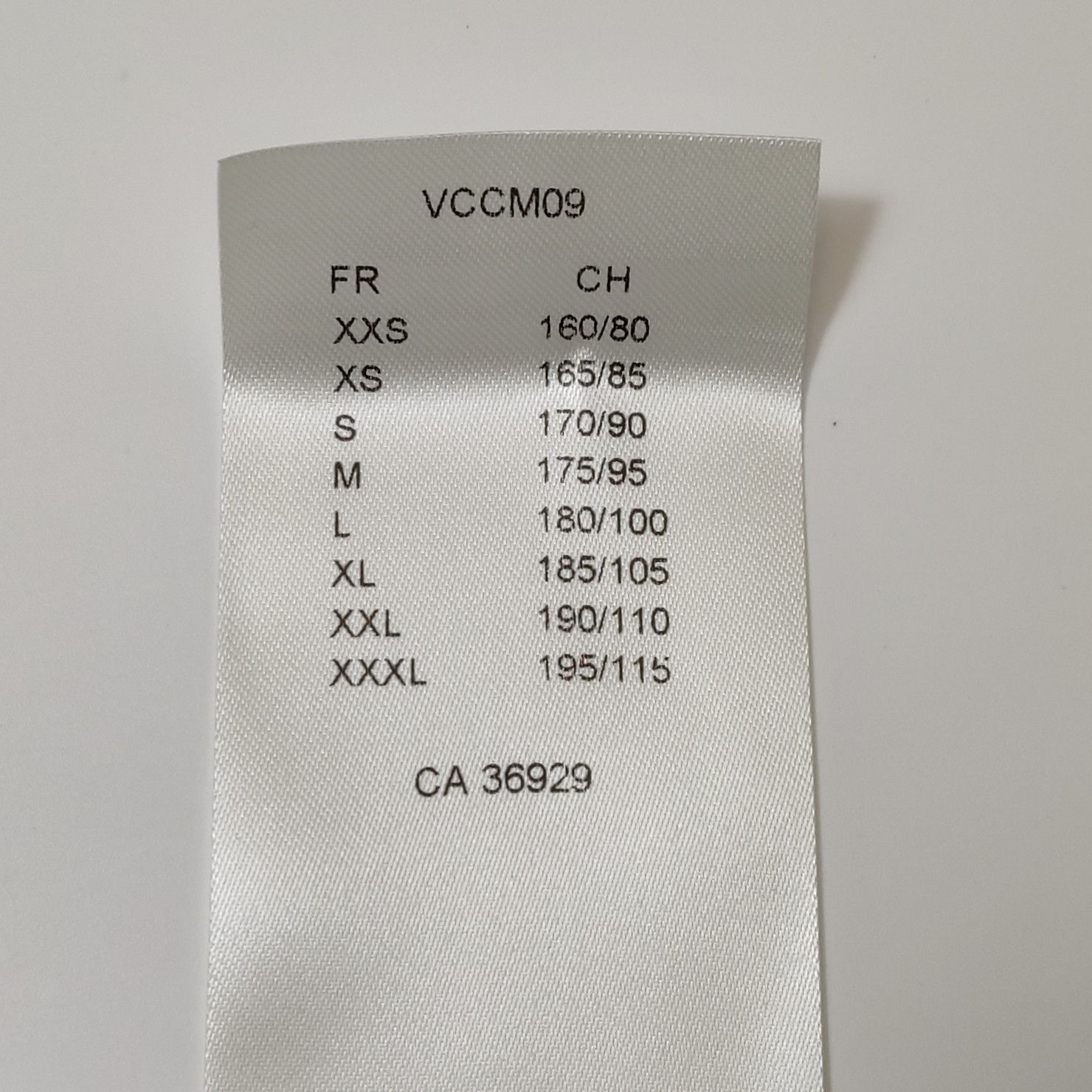 Louis Vuitton Louis Vuitton Monogram Hoodie Size XS Size US XS / EU 42 / 0 - 7 Thumbnail