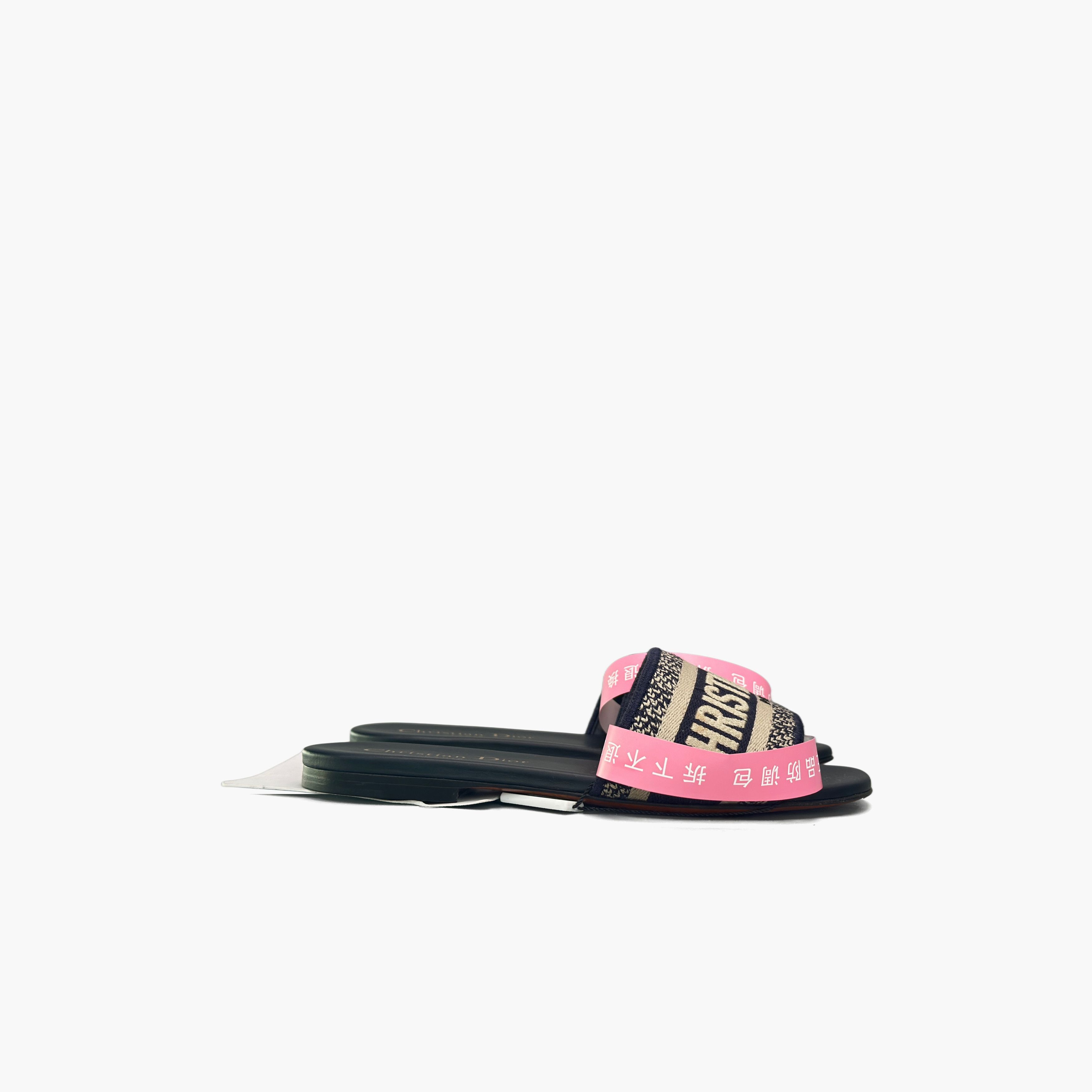 Dior Dior Dway Embroidered Slide Sandals Size 34 Size US 4 / IT 34 - 4 Thumbnail