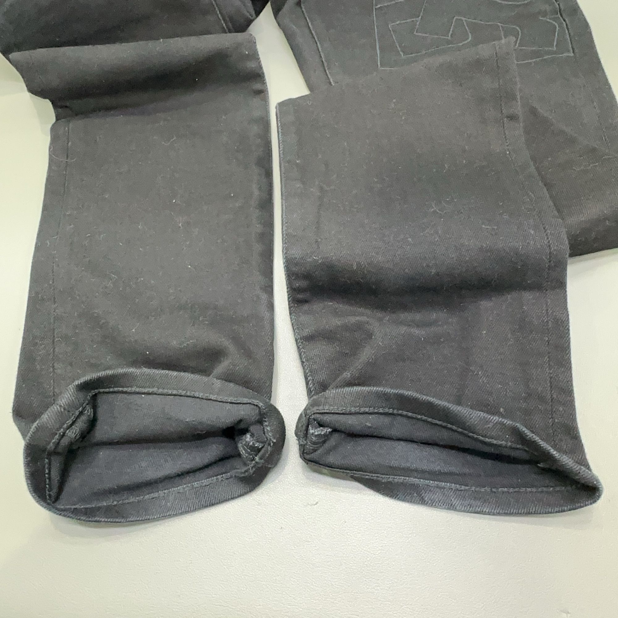 Dior Dior Embroidered Logo Denim Jeans Size 30 Size US 30 / EU 46 - 13 Thumbnail