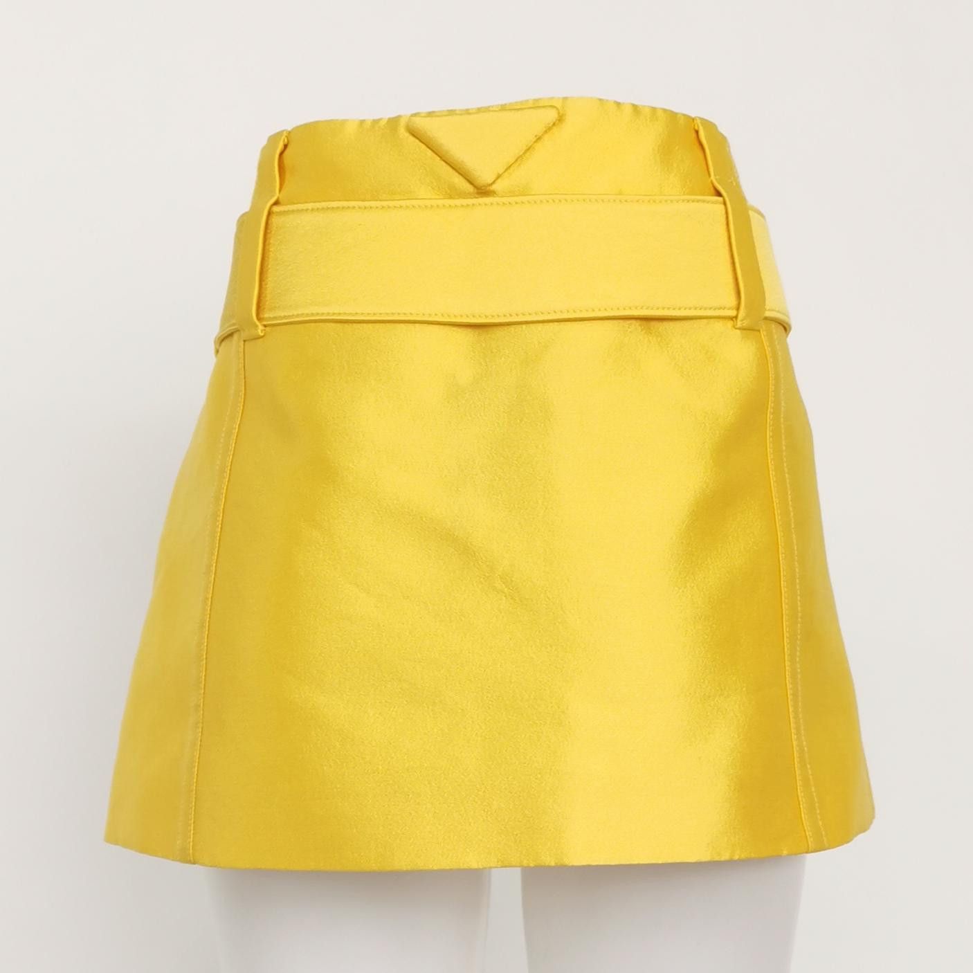 Prada Prada Yellow Belted Mini Skirt Size 42 Size 28" / US 6 / IT 42 - 2 Thumbnail