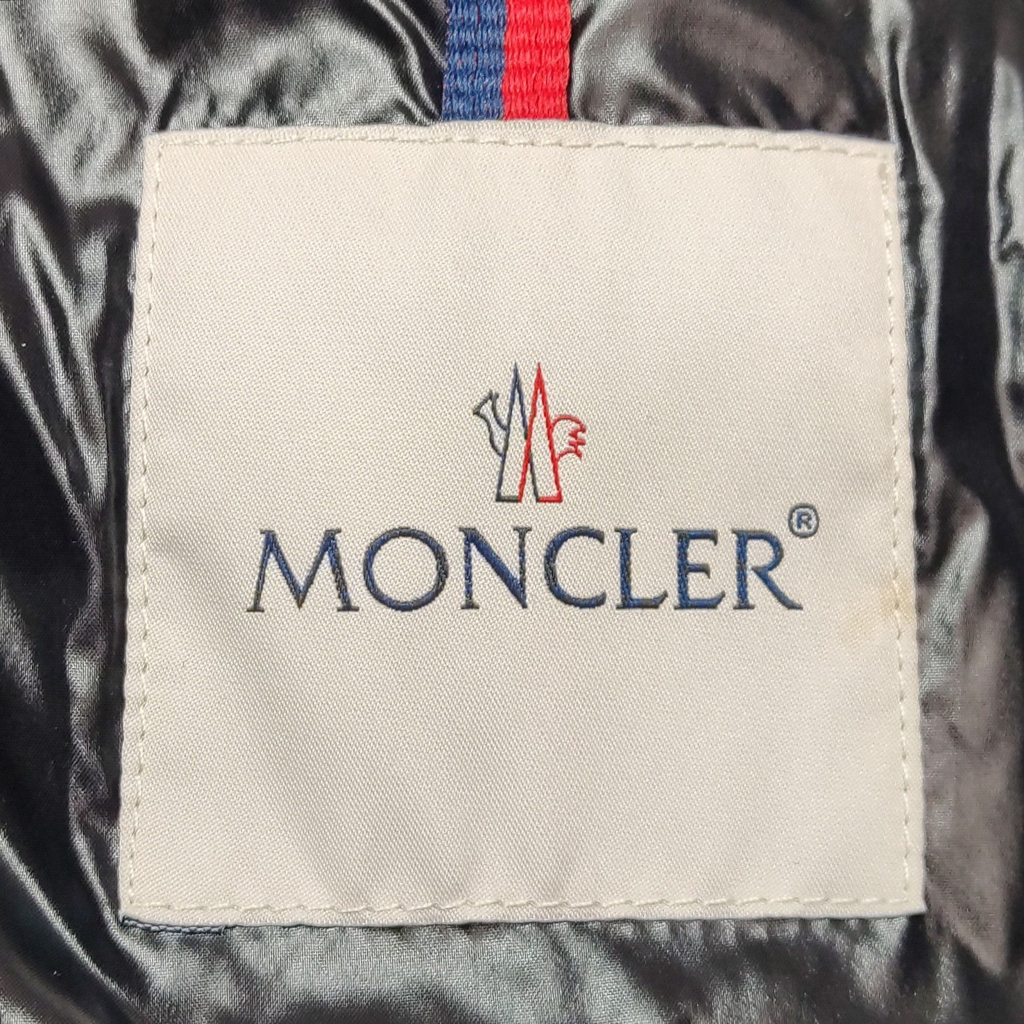Moncler Moncler Fur Hood Down Jacket Size 0 Size XS / US 0-2 / IT 36-38 - 6 Thumbnail