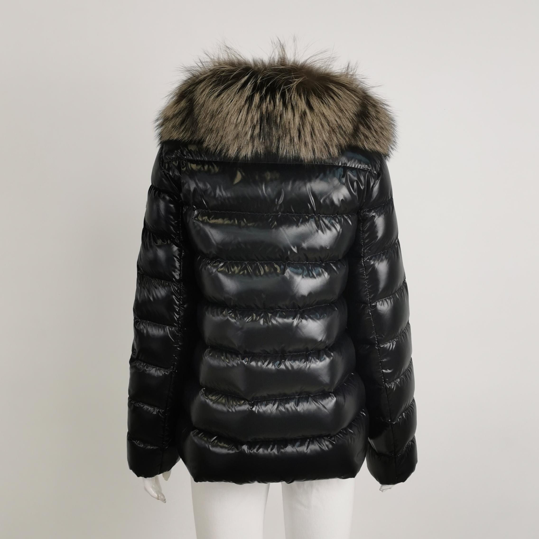 Moncler Moncler Fur Hood Down Jacket Size 0 Size XS / US 0-2 / IT 36-38 - 2 Thumbnail