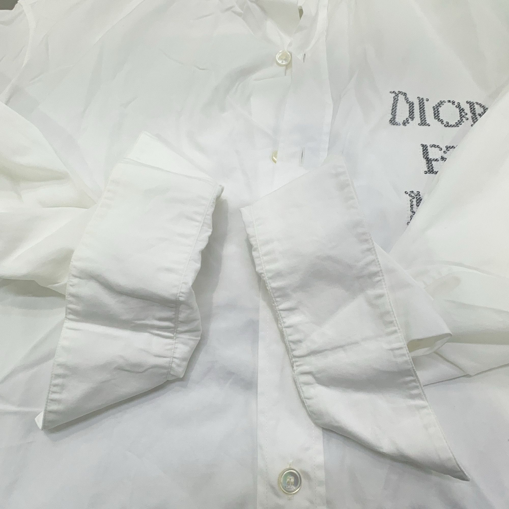 Dior Dior Sequin Logo Button Up Shirt Size S Size US S / EU 44-46 / 1 - 8 Thumbnail