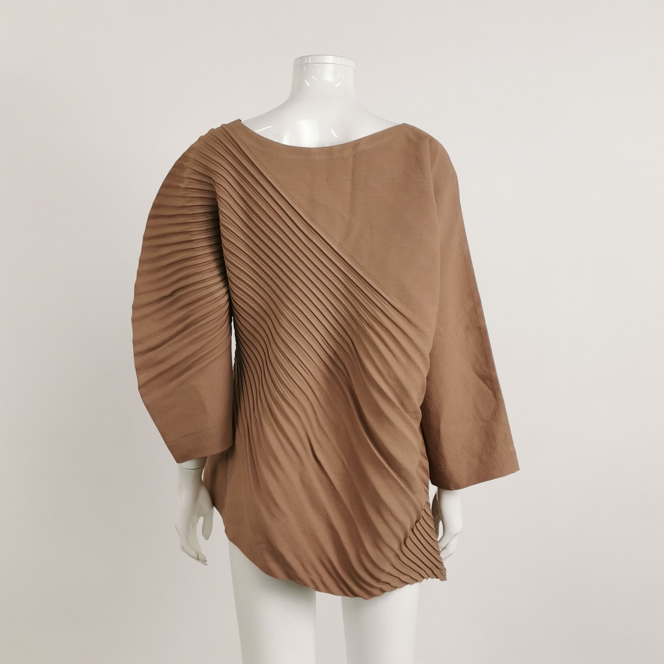 Issey Miyake Issey Miyake Pleated Blouse Size M Size M / US 6-8 / IT 42-44 - 2 Thumbnail