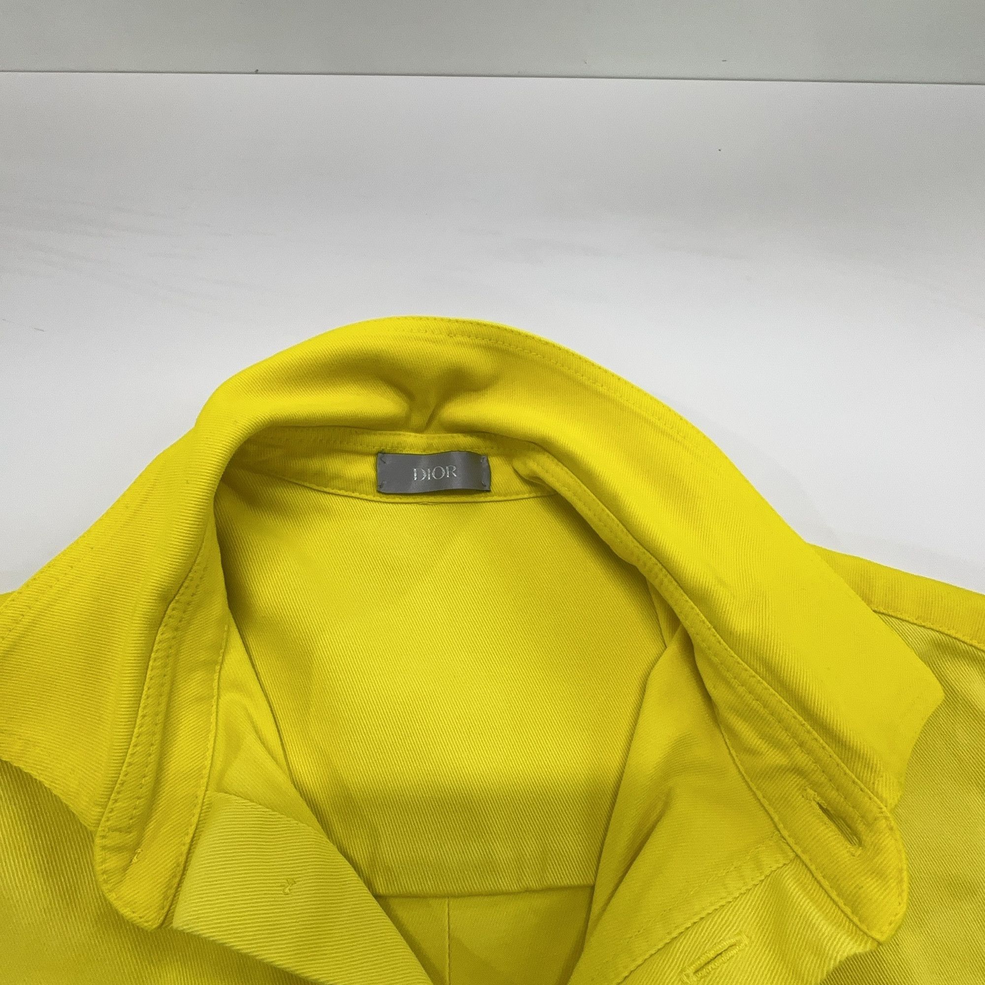 Dior Dior Solid Button Up Shirt Size S Size US S / EU 44-46 / 1 - 6 Thumbnail