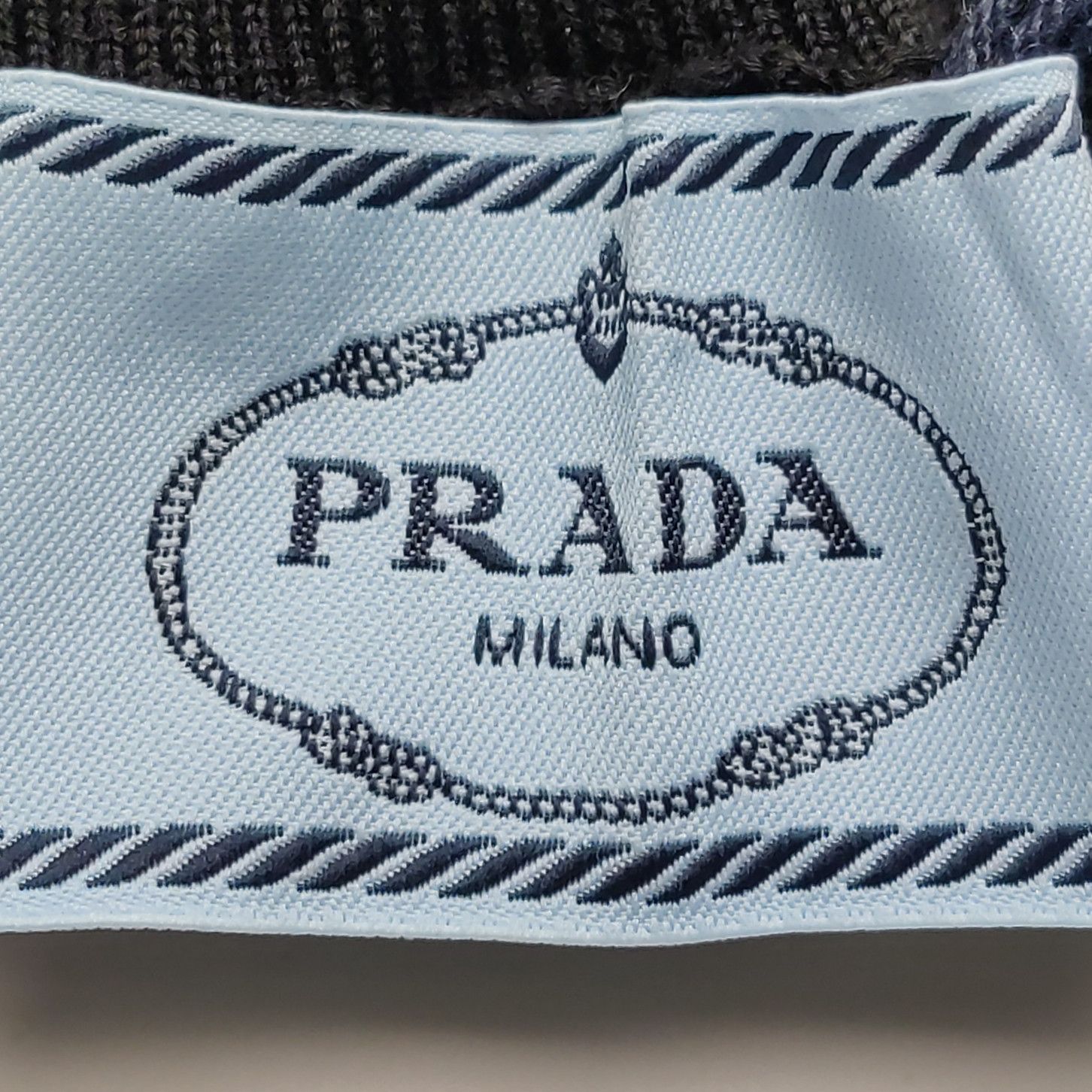 Prada Prada Logo Ribbed Turtleneck Sweater Size 44 Size US S / EU 44-46 / 1 - 5 Thumbnail