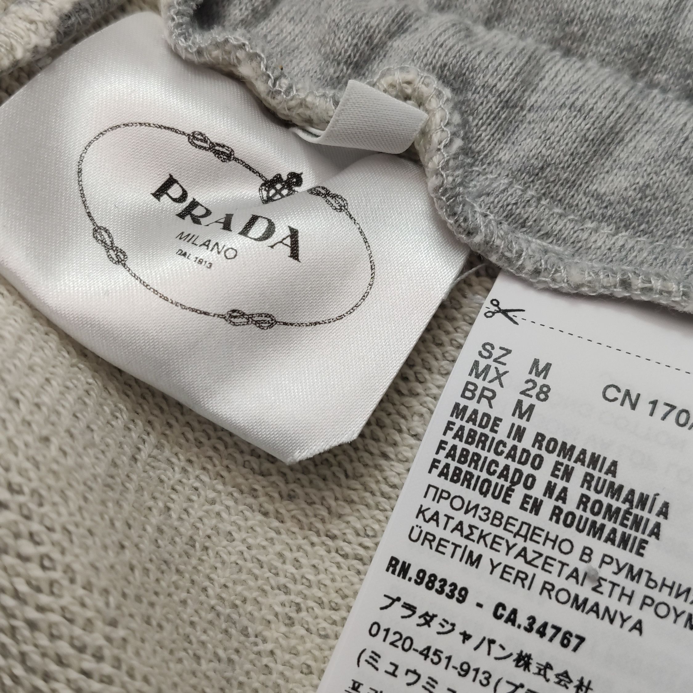 Prada Prada Triangle Logo Sweatpants Gray M Size US 32 / EU 48 - 10 Thumbnail