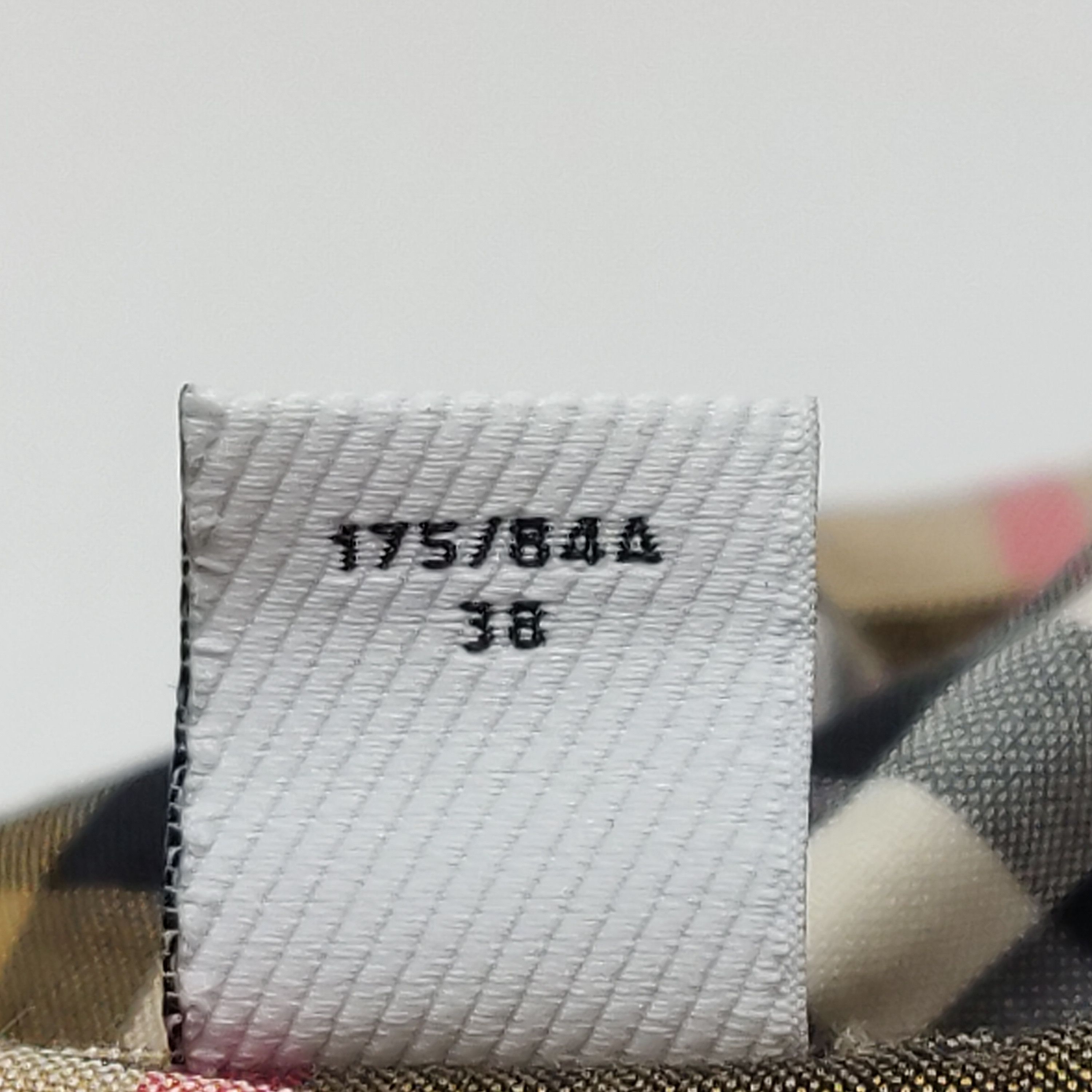 Burberry Burberry Check Button Up Shirt US 6 Size M / US 6-8 / IT 42-44 - 8 Thumbnail