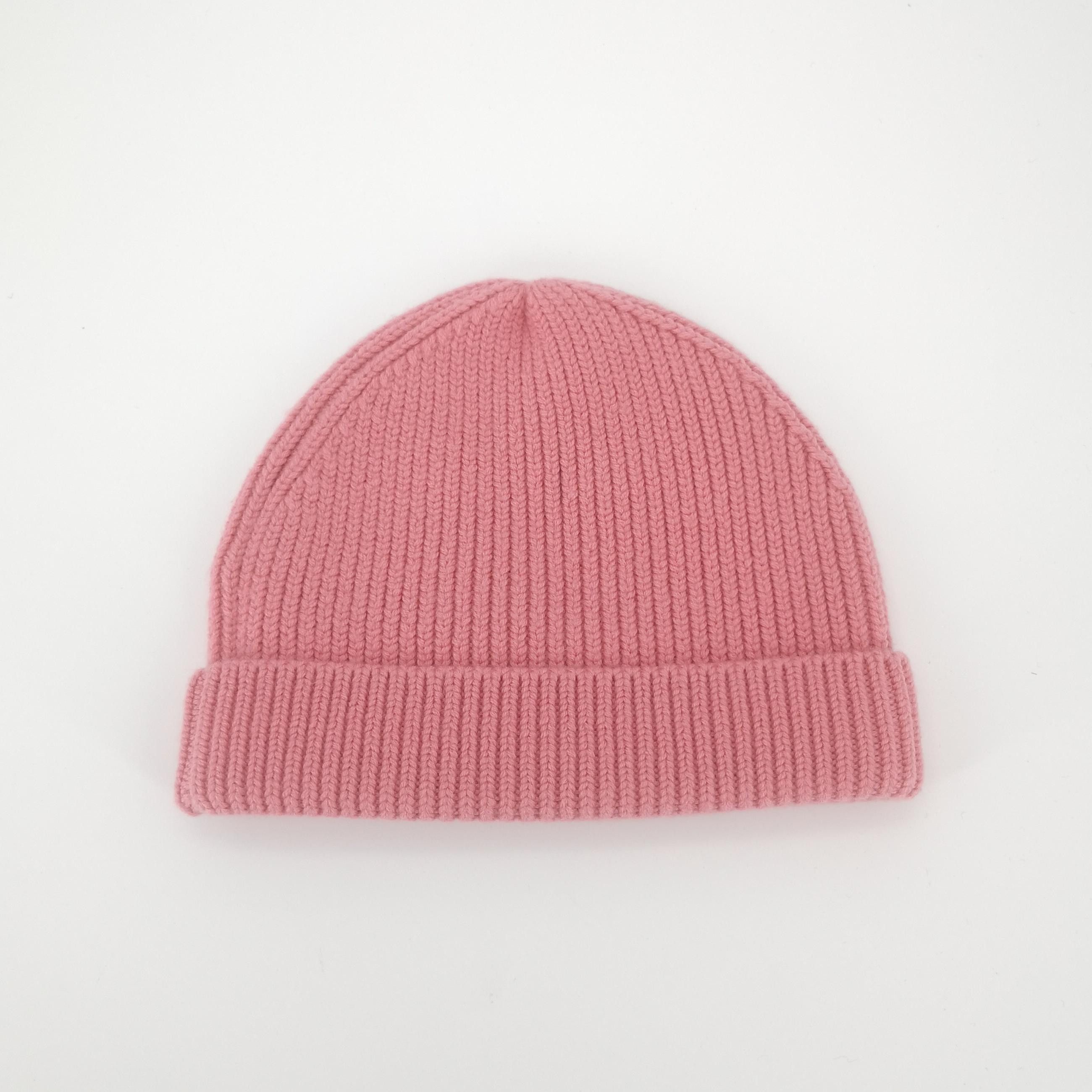 Burberry Burberry Heart Patch Knit Beanie ONE SIZE Size ONE SIZE - 2 Thumbnail