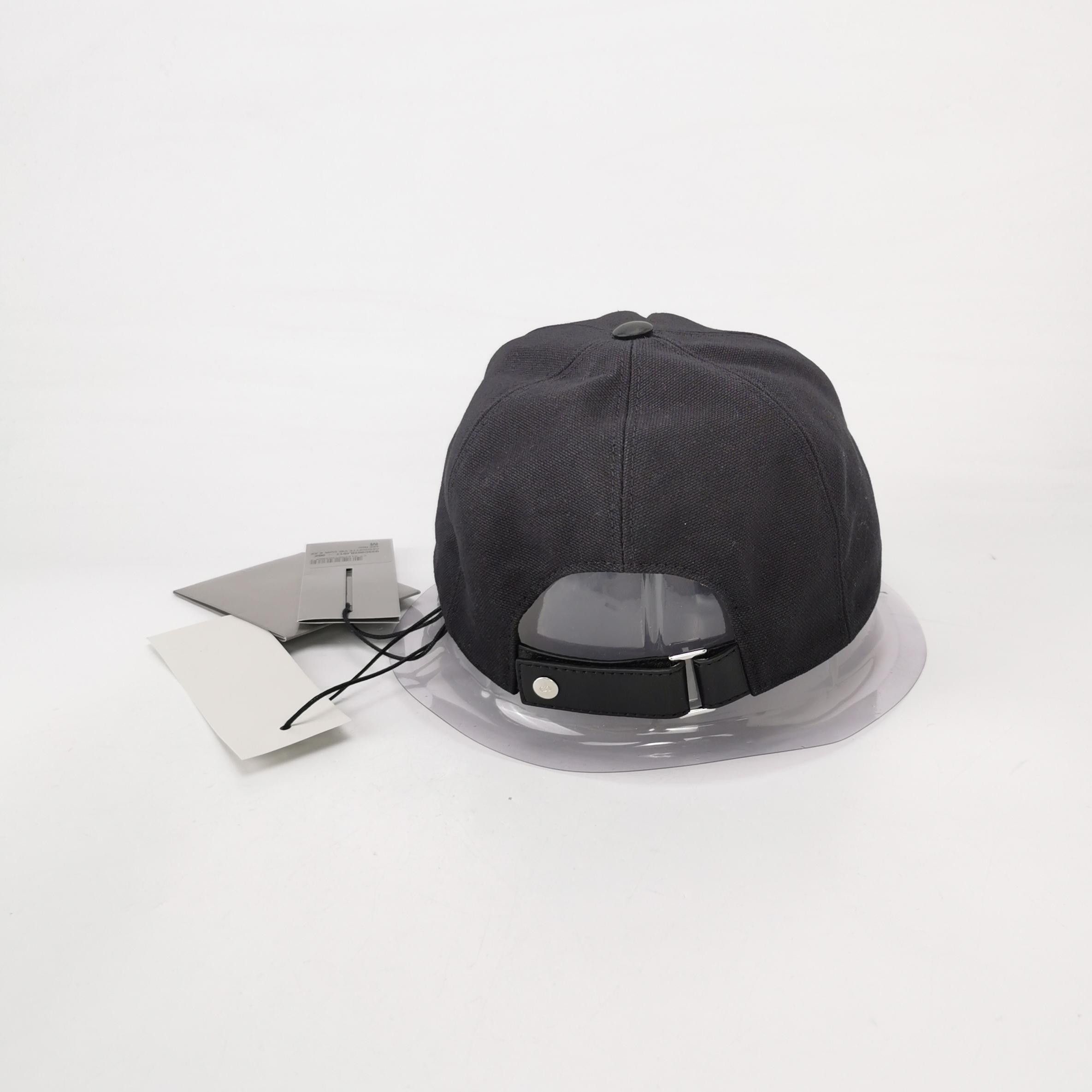 Dior Dior KAWS Bee Embroidery Baseball Cap Size M Size ONE SIZE - 3 Thumbnail