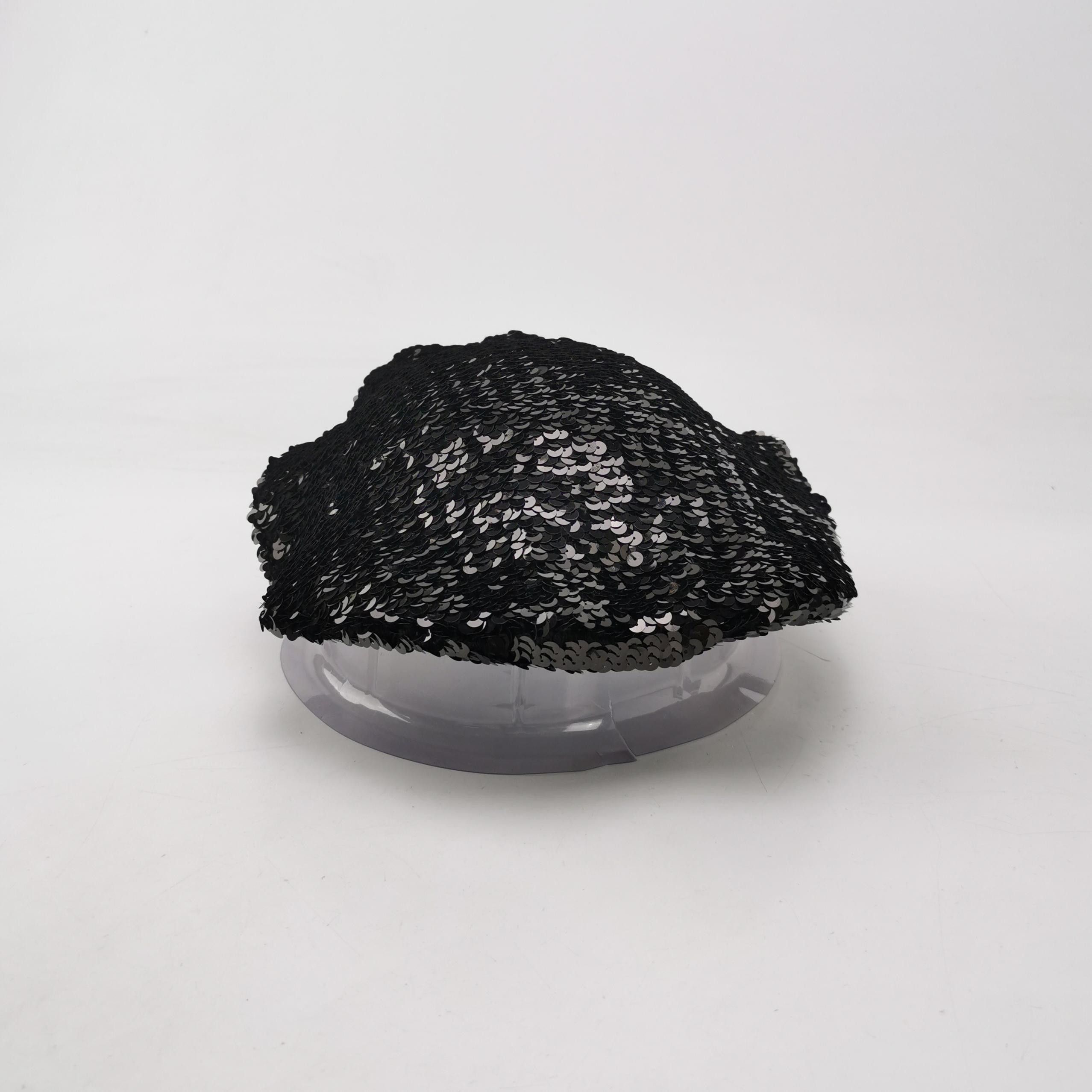 Chanel Chanel Sequin CC Logo Beret Size M Size ONE SIZE - 3 Thumbnail