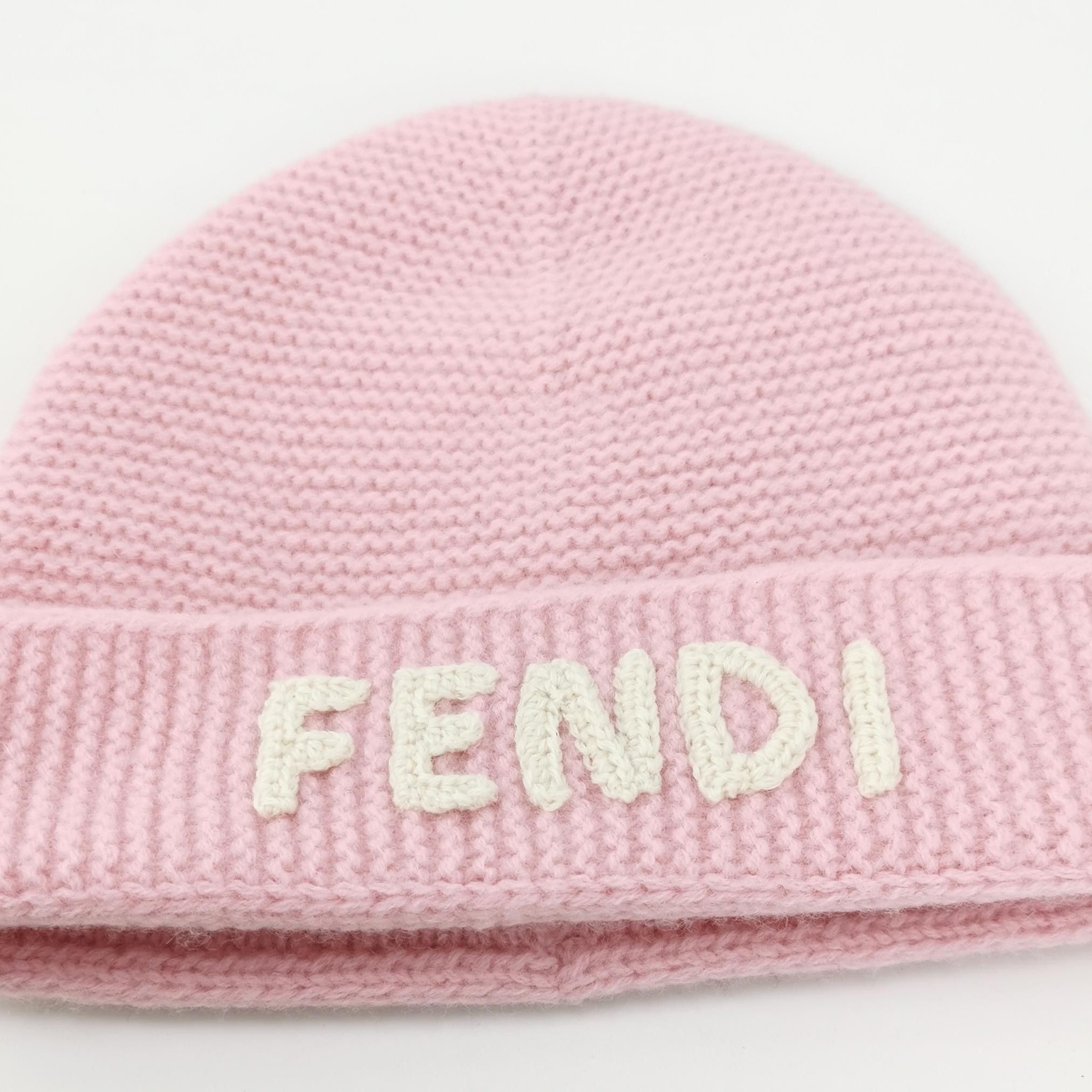 Fendi Fendi Pink Logo Beanie ONE SIZE Size ONE SIZE - 4 Thumbnail