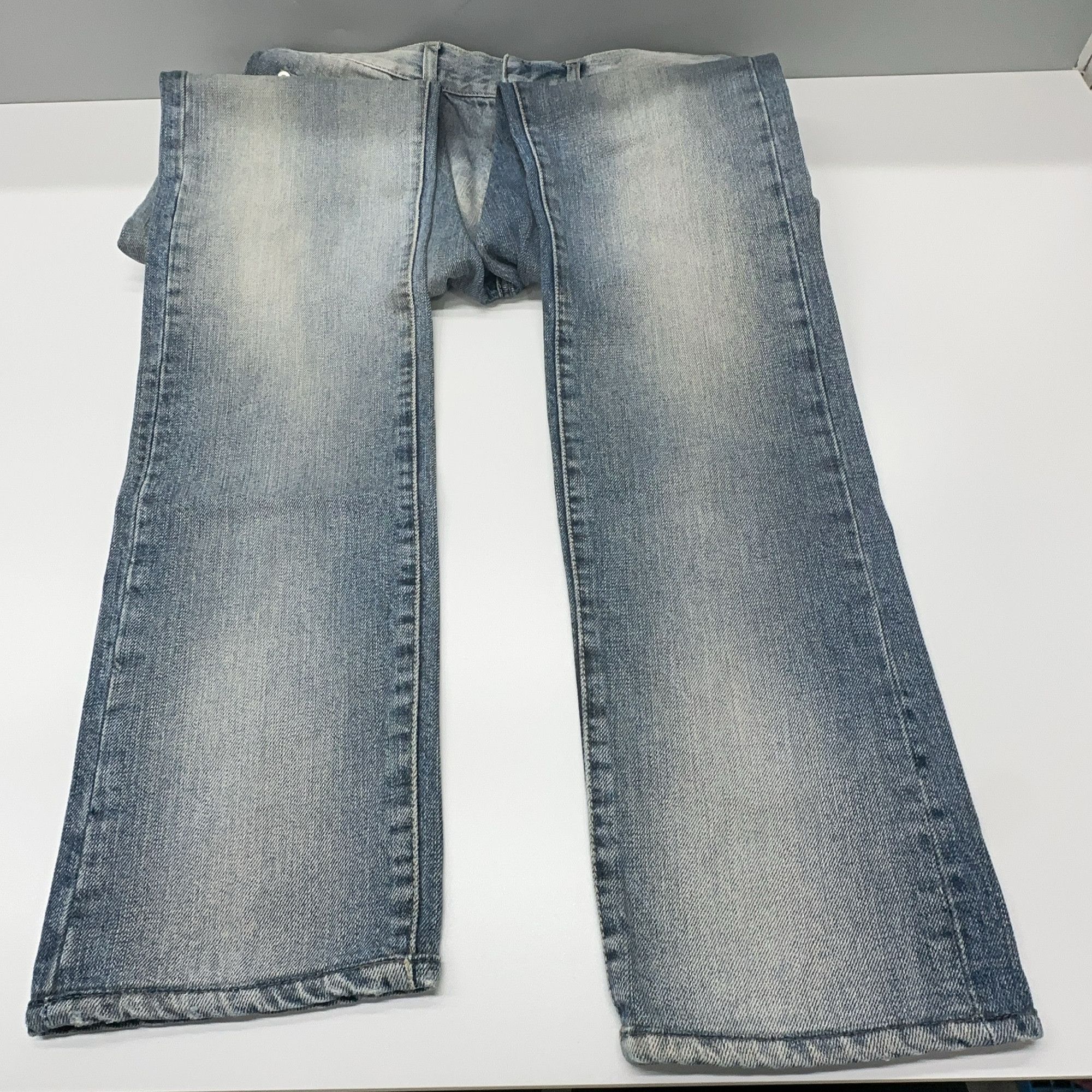 Dior Dior Faded Denim Jeans Size 29 Size US 29 - 8 Thumbnail