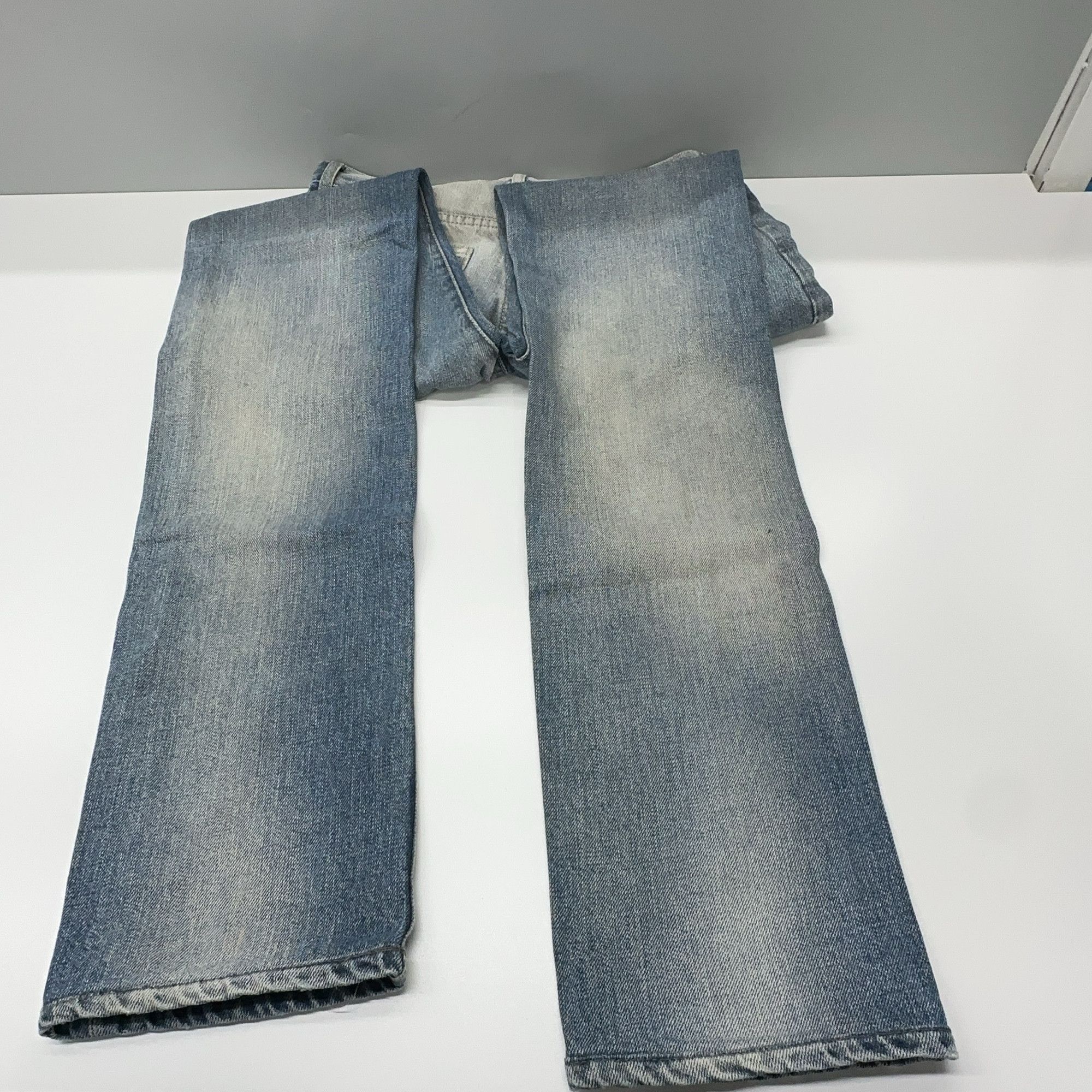 Dior Dior Faded Denim Jeans Size 29 Size US 29 - 11 Thumbnail