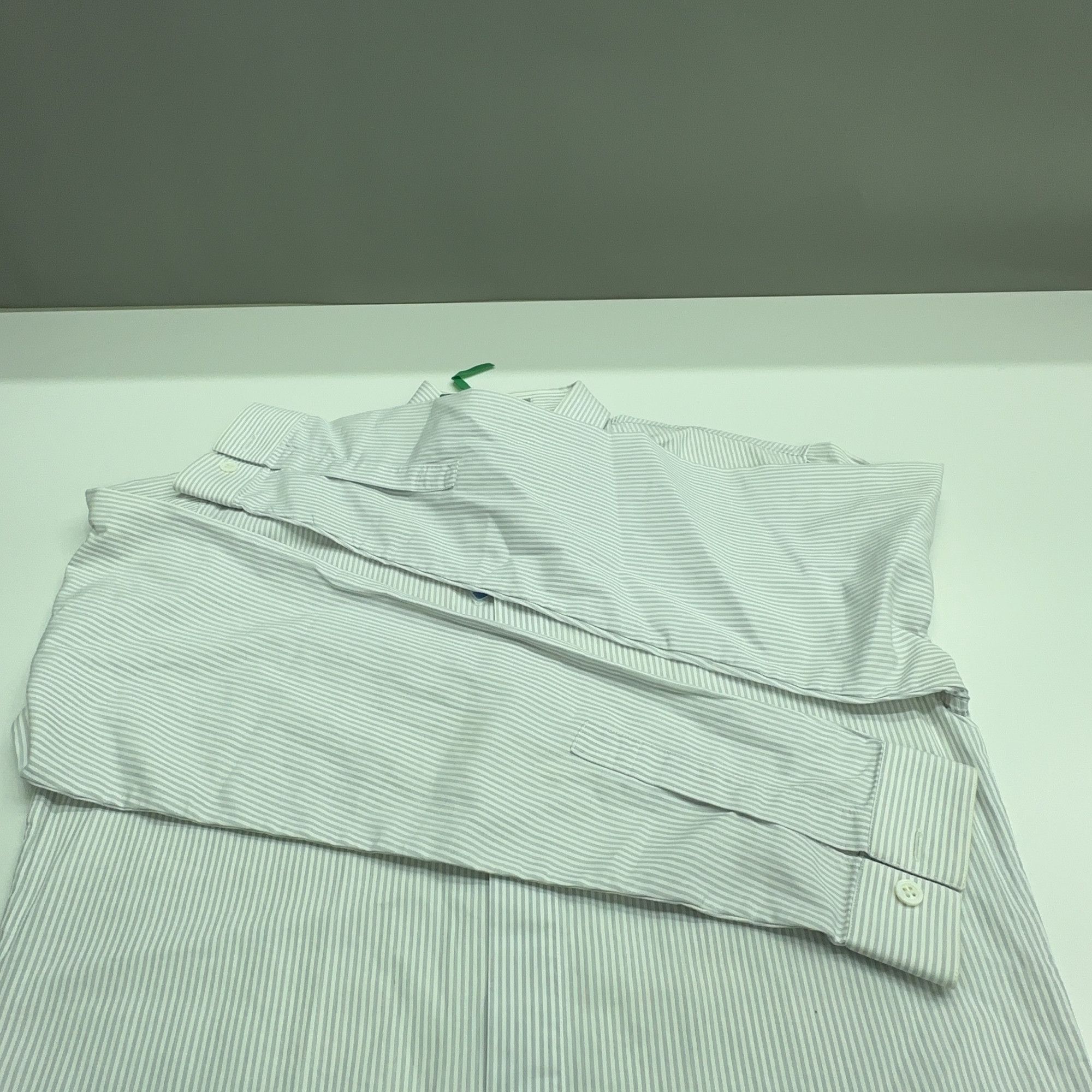 Dior Dior Striped Button Up Shirt Size 37 Size US S / EU 44-46 / 1 - 11 Thumbnail
