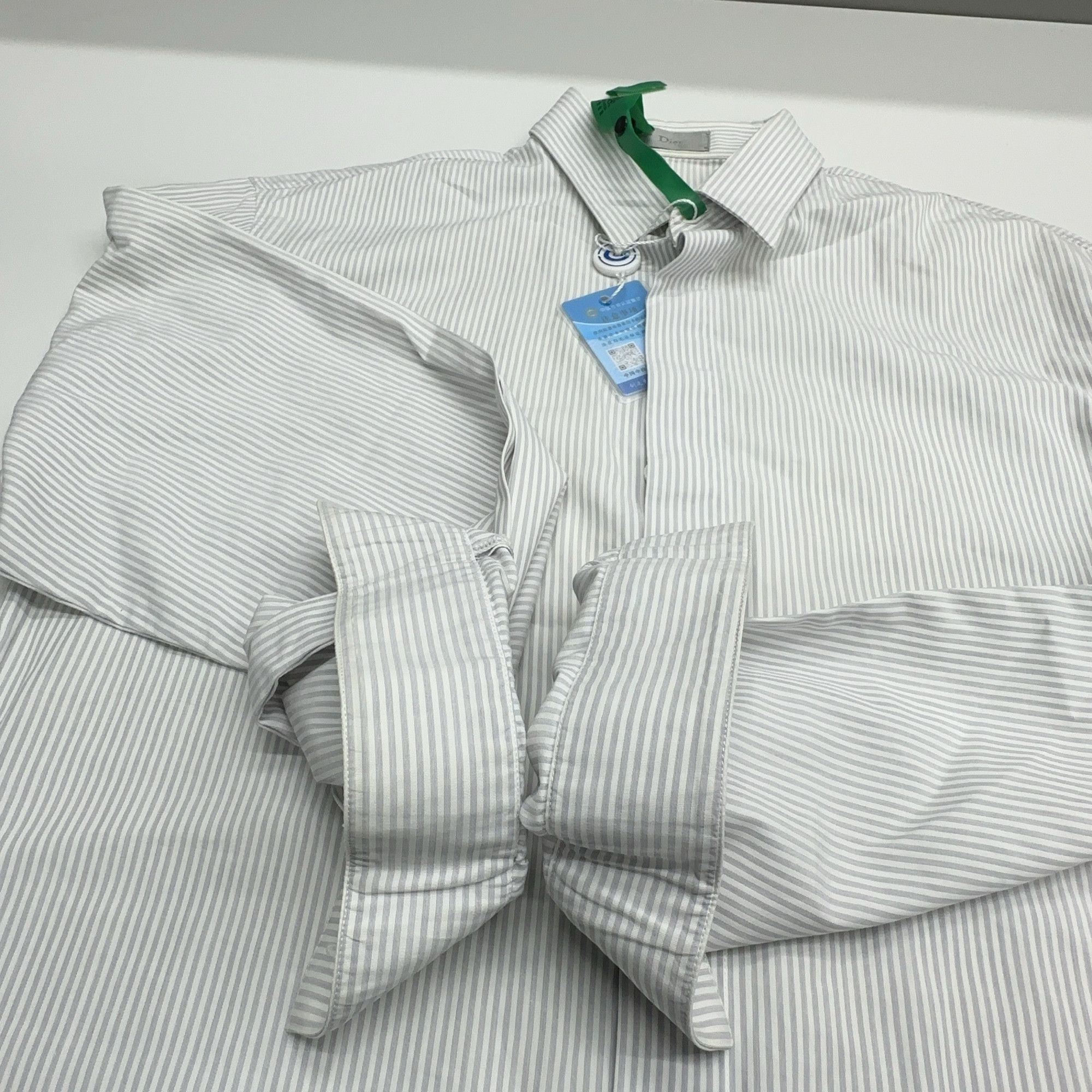 Dior Dior Striped Button Up Shirt Size 37 Size US S / EU 44-46 / 1 - 12 Thumbnail