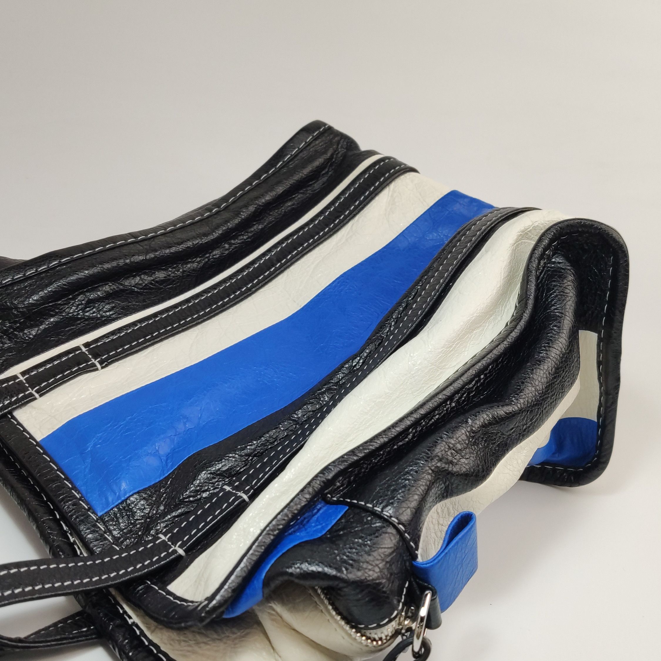 Balenciaga Balenciaga Women os Crossbody Bags Size ONE SIZE - 20 Thumbnail