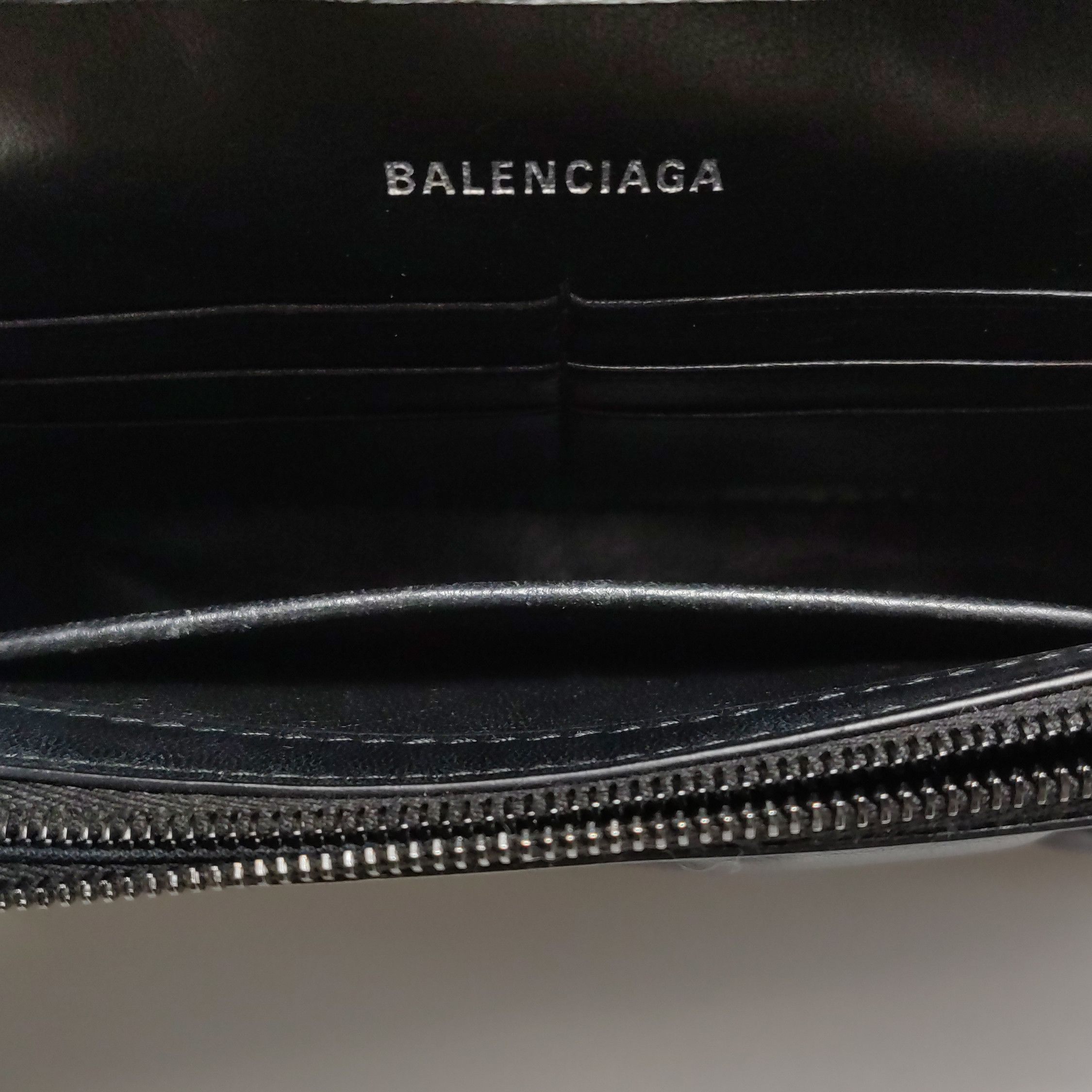 Balenciaga Balenciaga Women os Shoulder Bags Size ONE SIZE - 11 Thumbnail