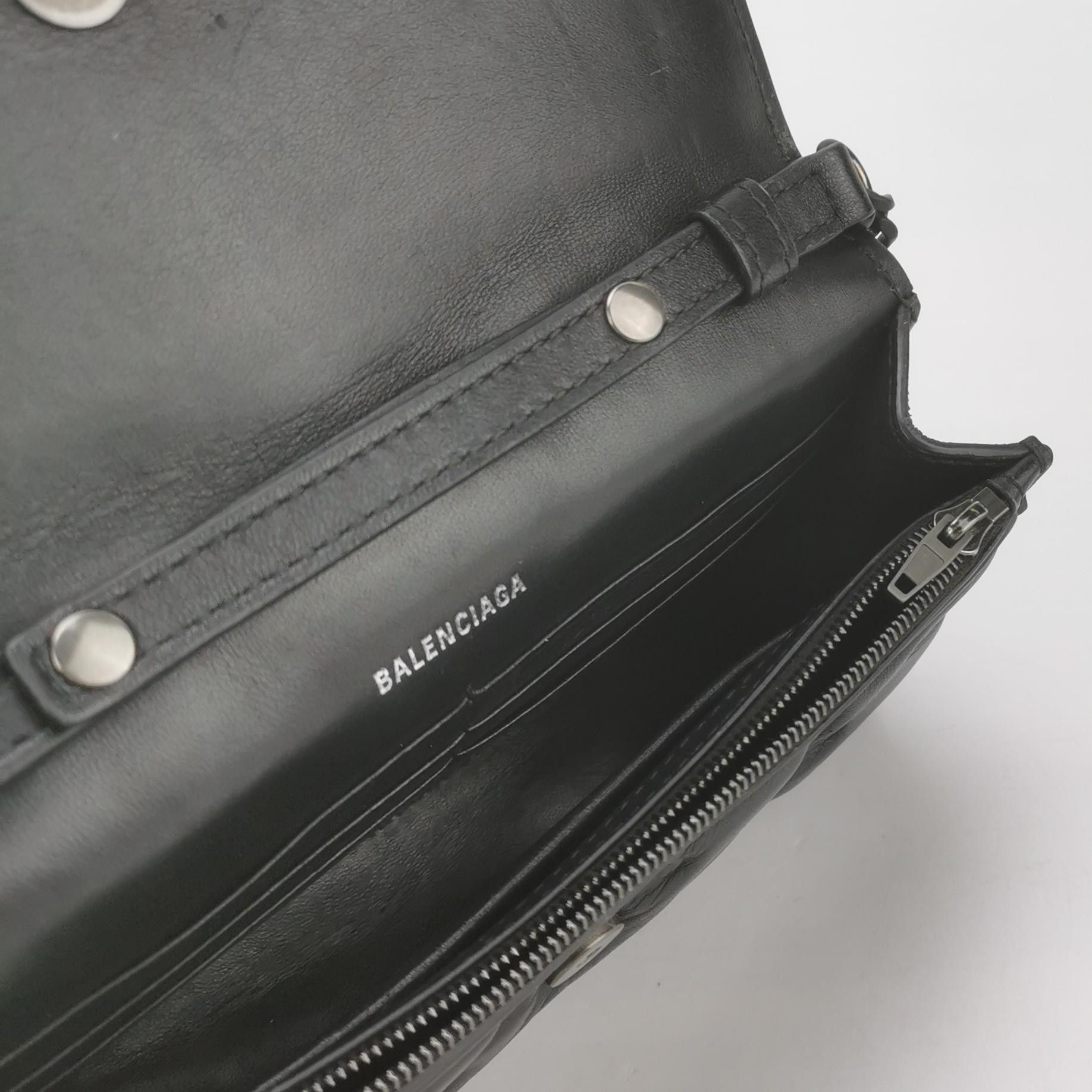 Balenciaga Balenciaga Women os Shoulder Bags Size ONE SIZE - 7 Thumbnail