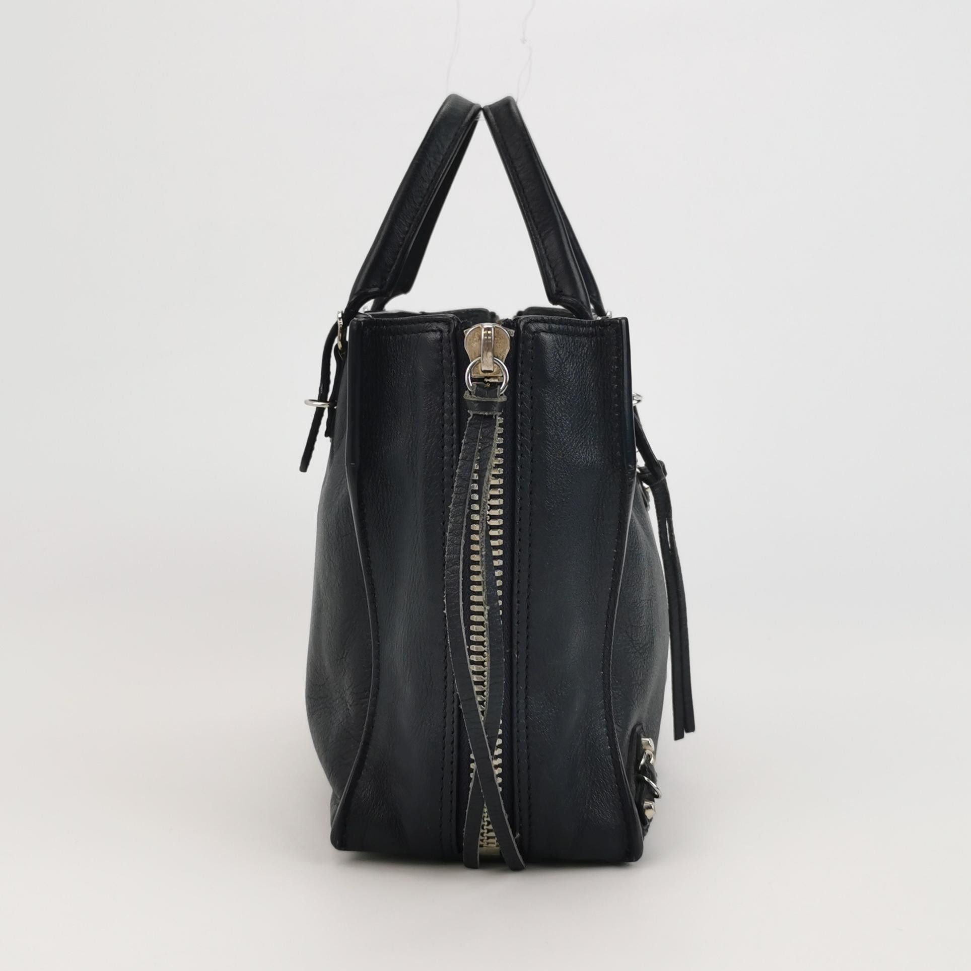 Balenciaga Balenciaga Women os Shoulder Bags Size ONE SIZE - 4 Thumbnail