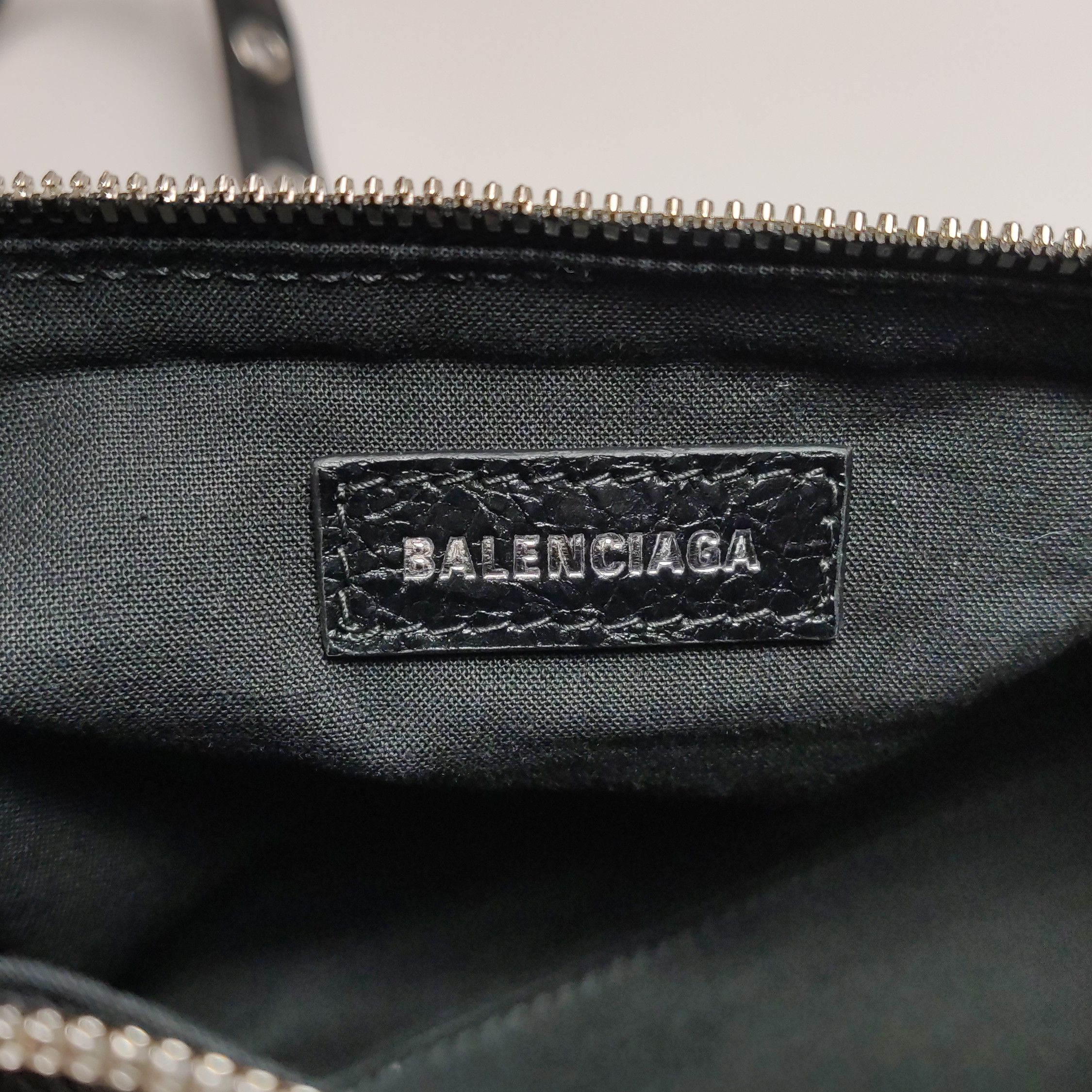 Balenciaga Balenciaga Women os Shoulder Bags Size ONE SIZE - 11 Thumbnail
