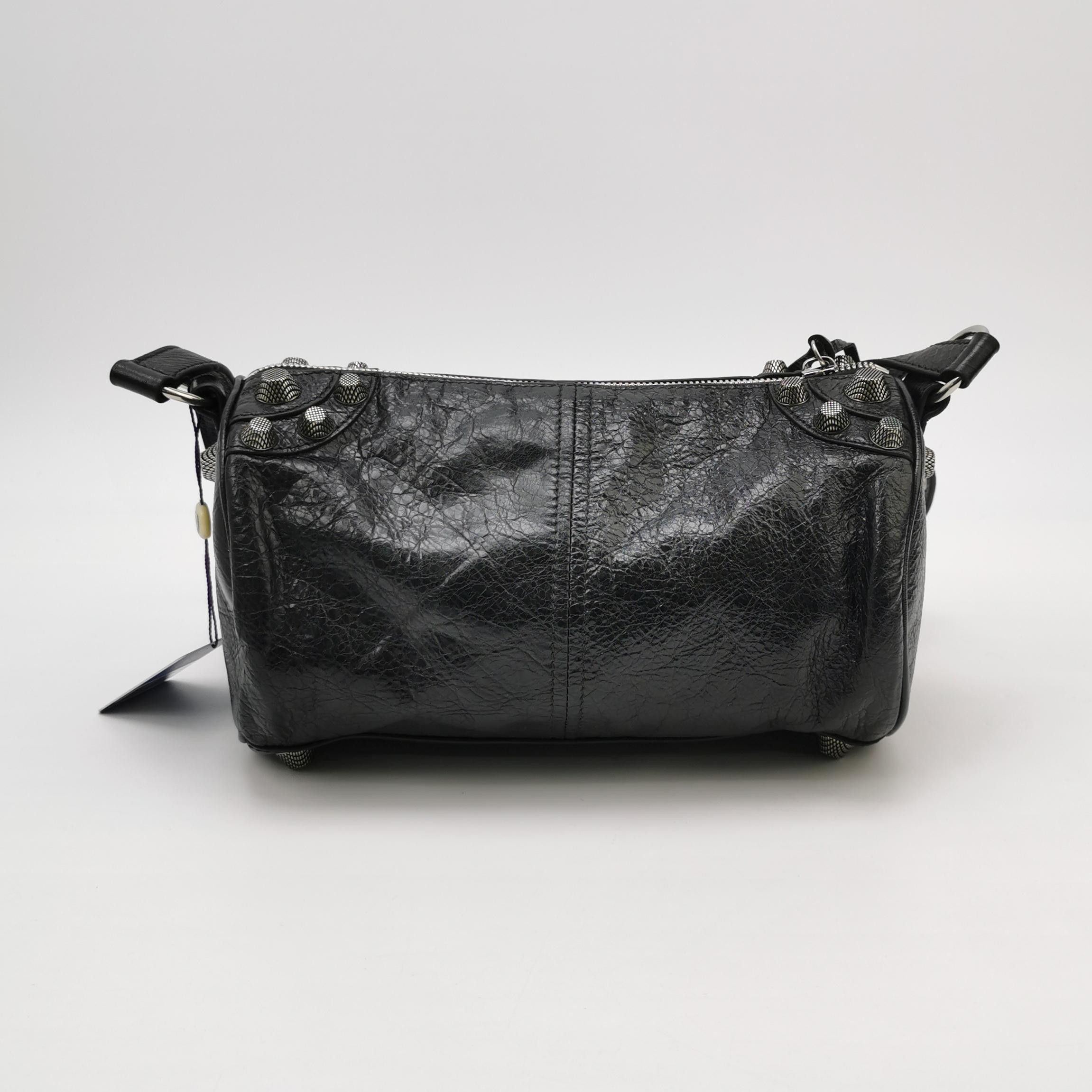Balenciaga Balenciaga Women os Shoulder Bags Size ONE SIZE - 5 Thumbnail