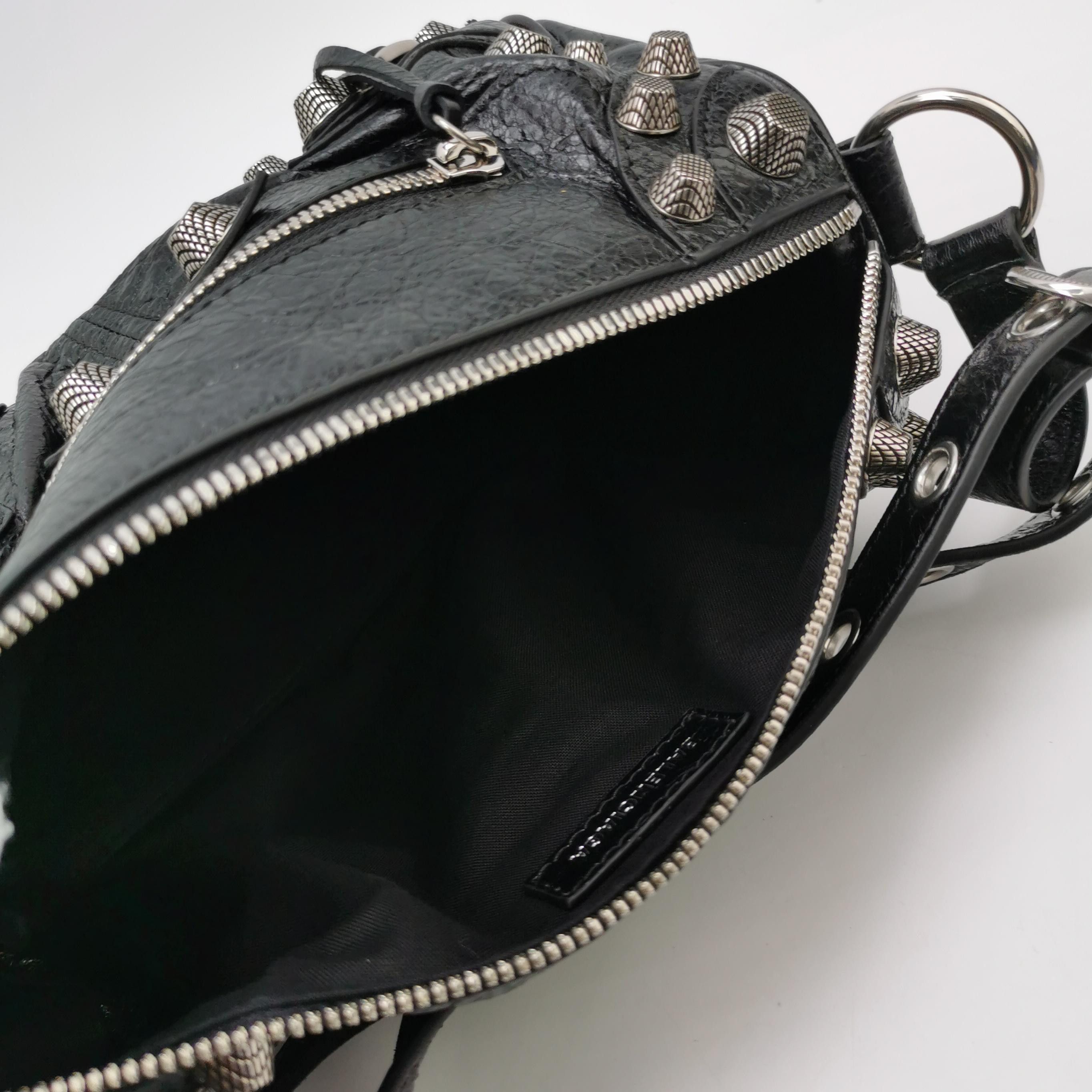 Balenciaga Balenciaga Women os Shoulder Bags Size ONE SIZE - 7 Thumbnail