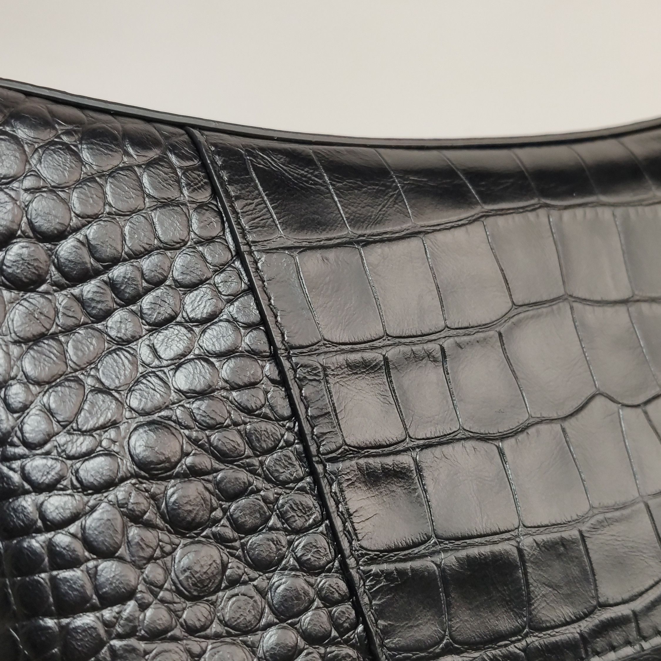 Balenciaga Balenciaga Women os Crossbody Bags Size ONE SIZE - 18 Thumbnail