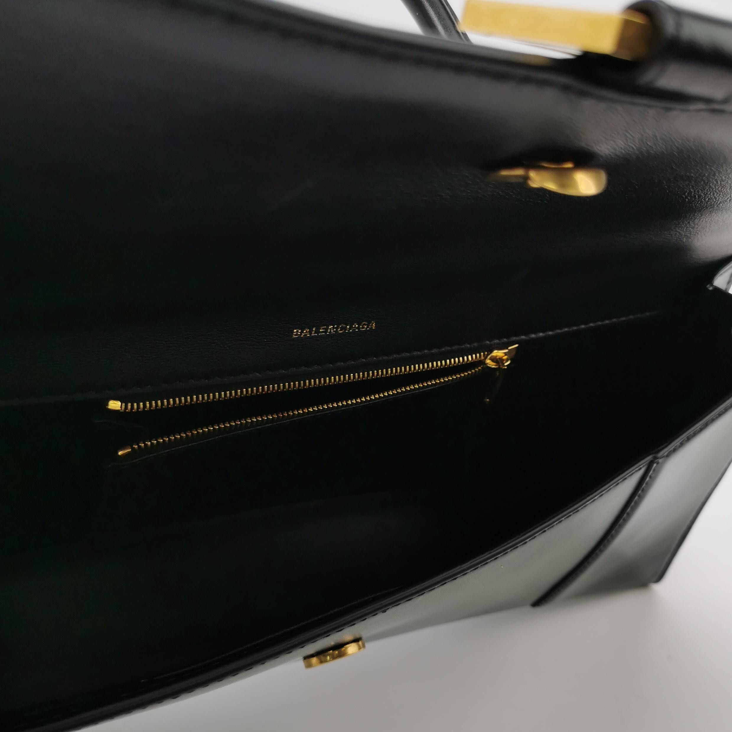 Balenciaga Balenciaga Women os Shoulder Bags Size ONE SIZE - 7 Thumbnail