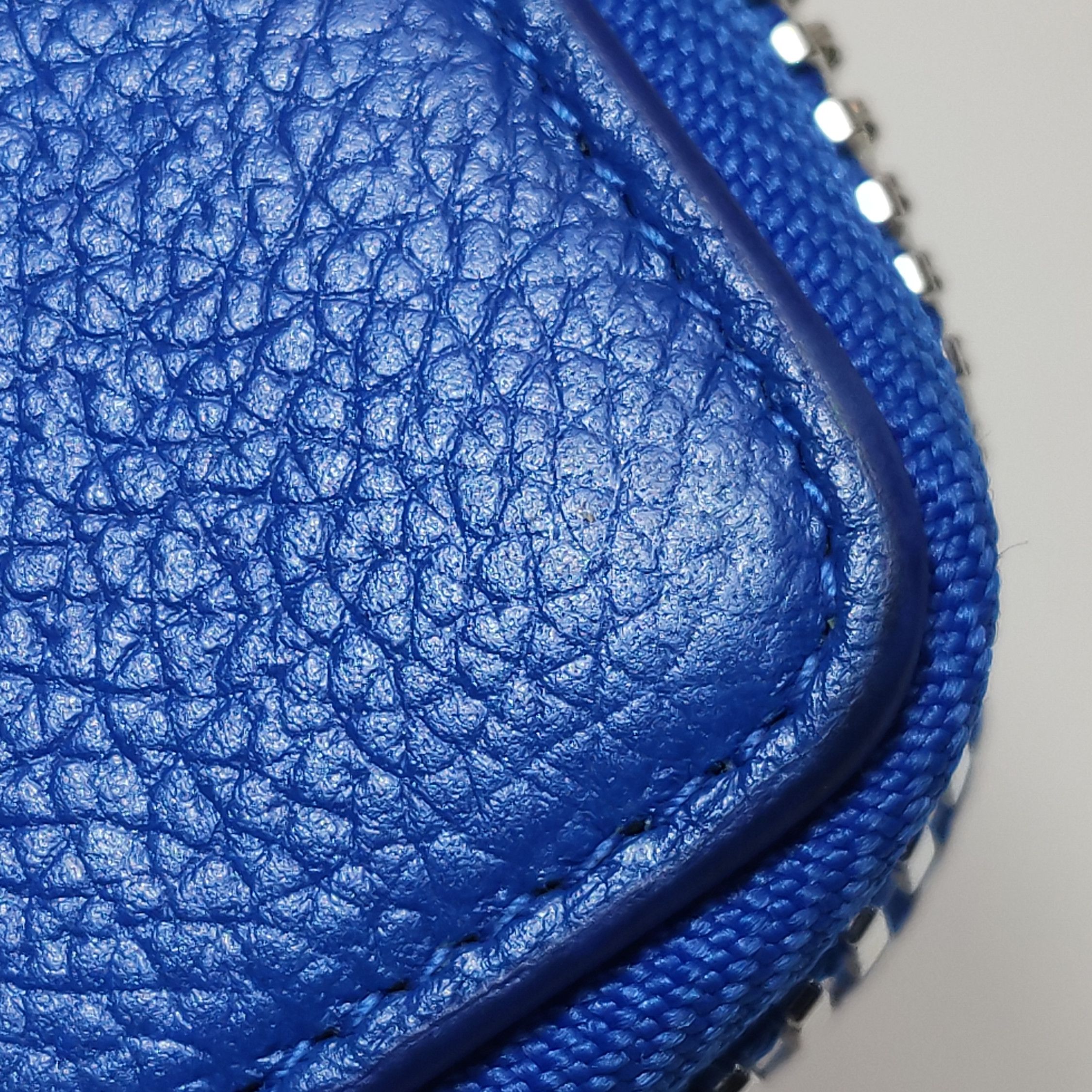 Balenciaga Balenciaga Women os Shoulder Bags Size ONE SIZE - 16 Thumbnail